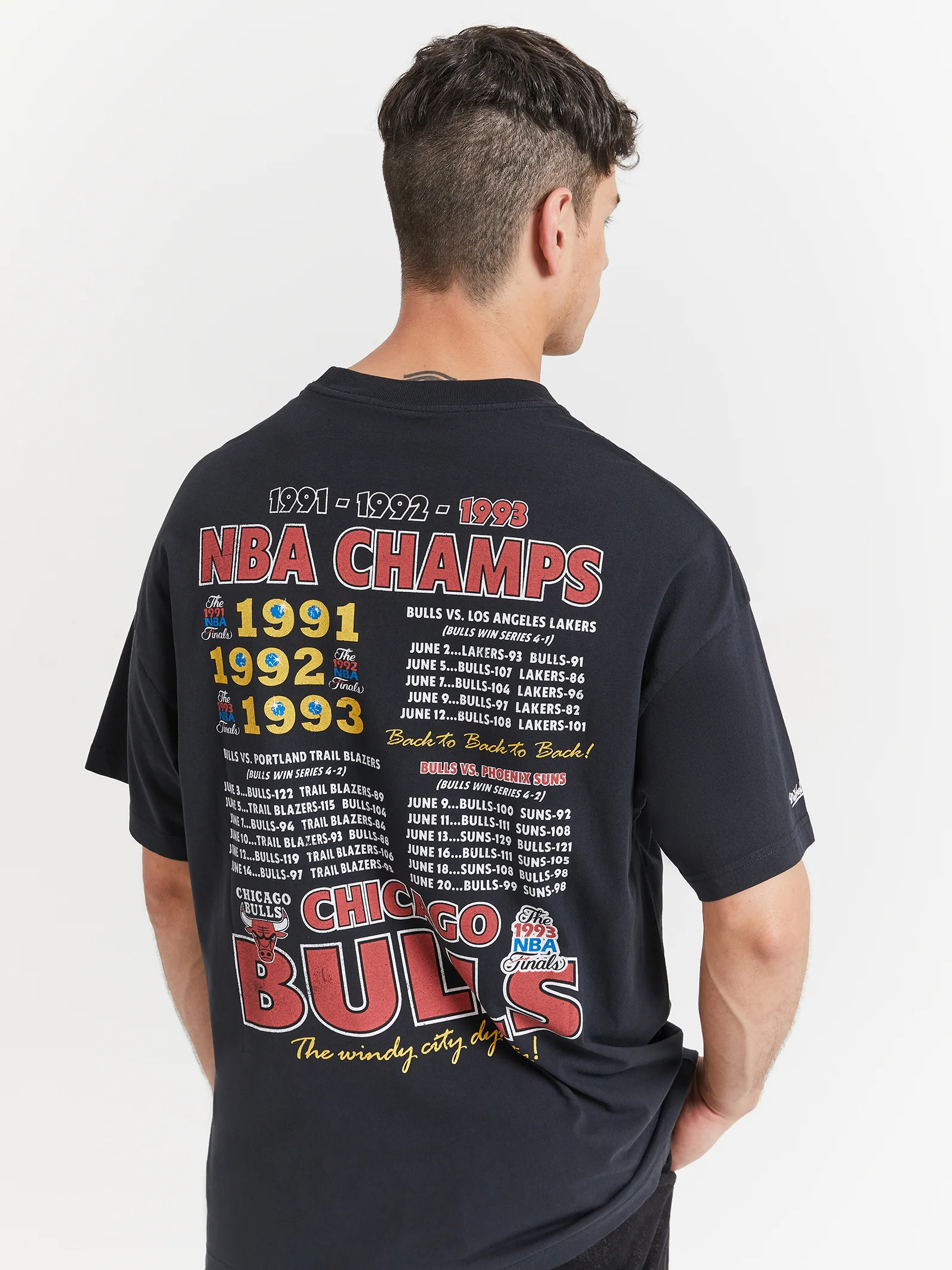 Finals Champions Chicago Bulls T-Shirt Faded Black - Image 3