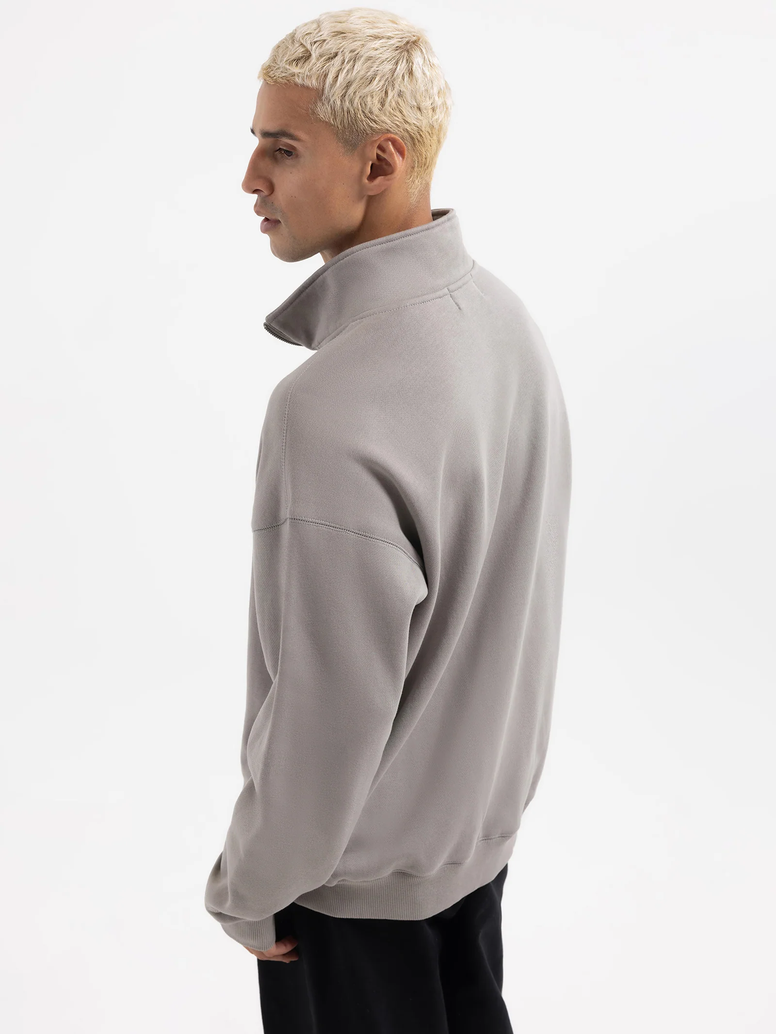 Finley Zip Sweater - Image 4