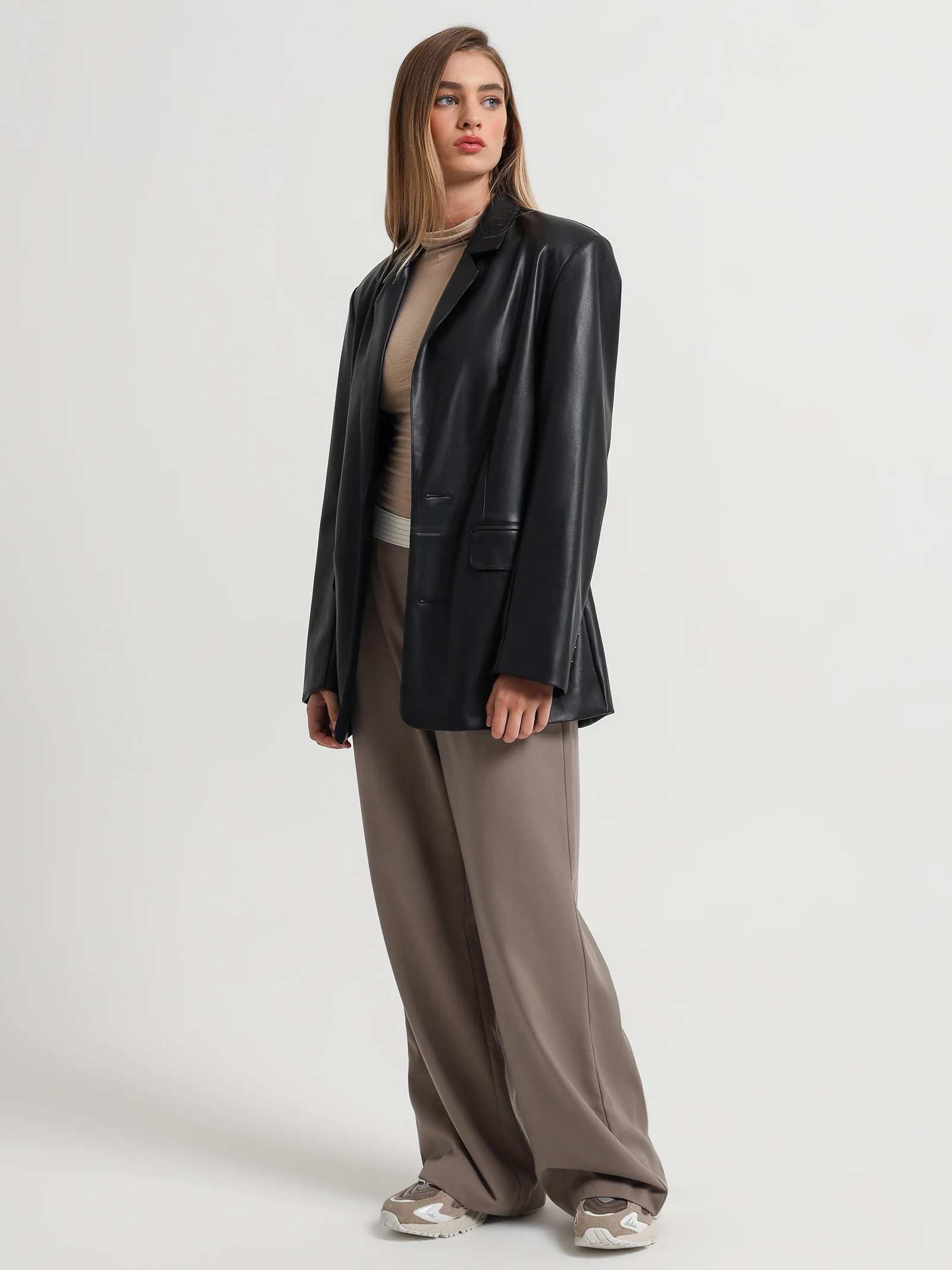 Finn Oversized Blazer - Image 5