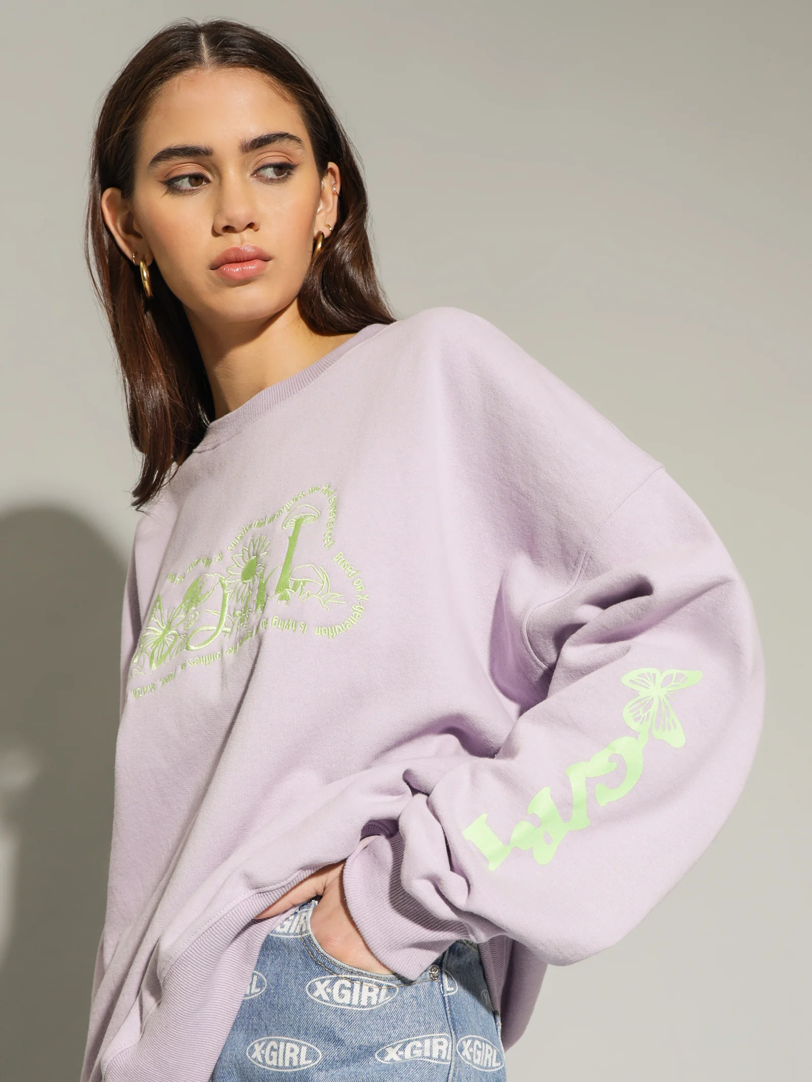 Flowers Logo Crew - Image 4
