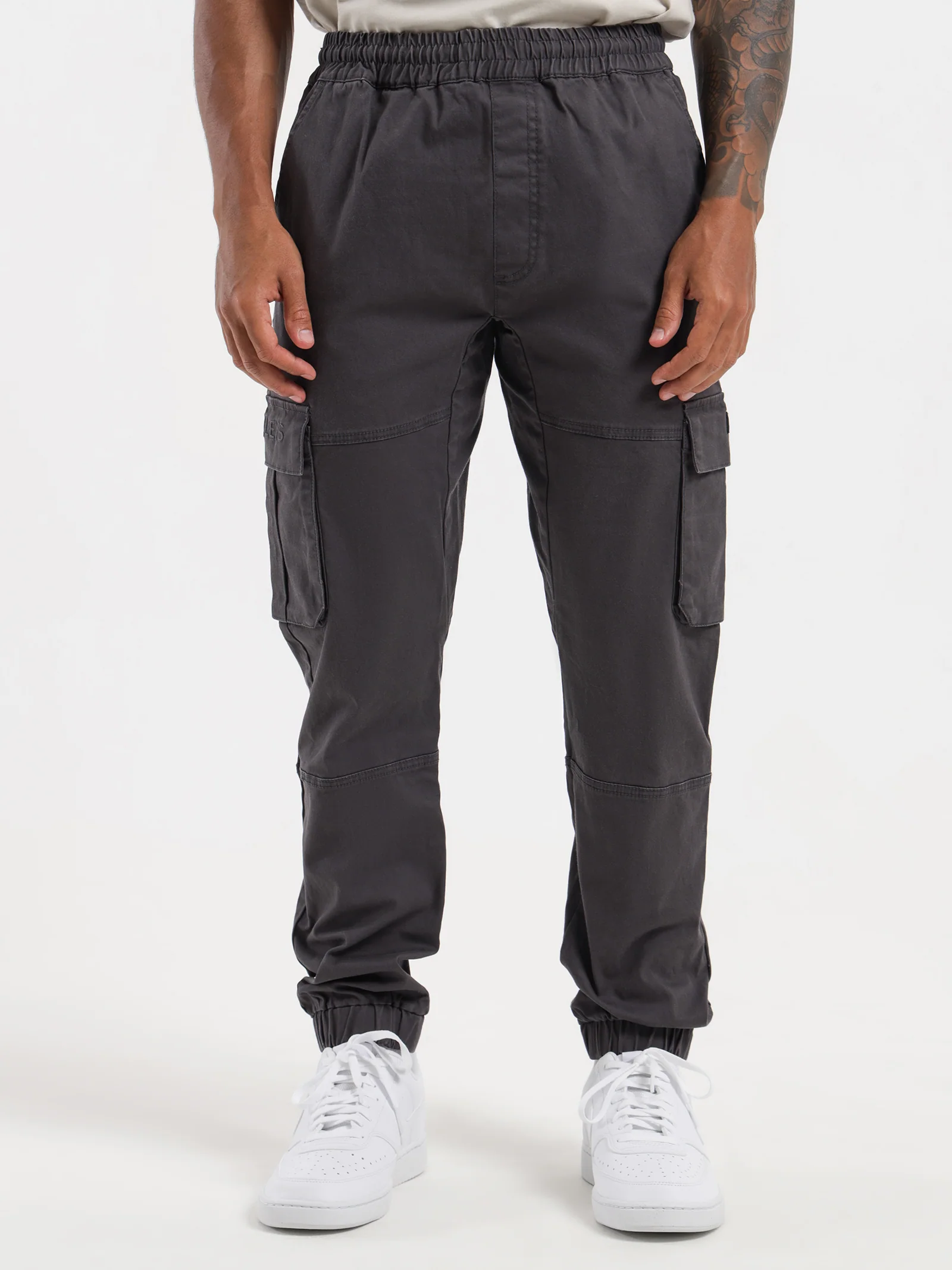 Formation Utility Jogger - Image 4