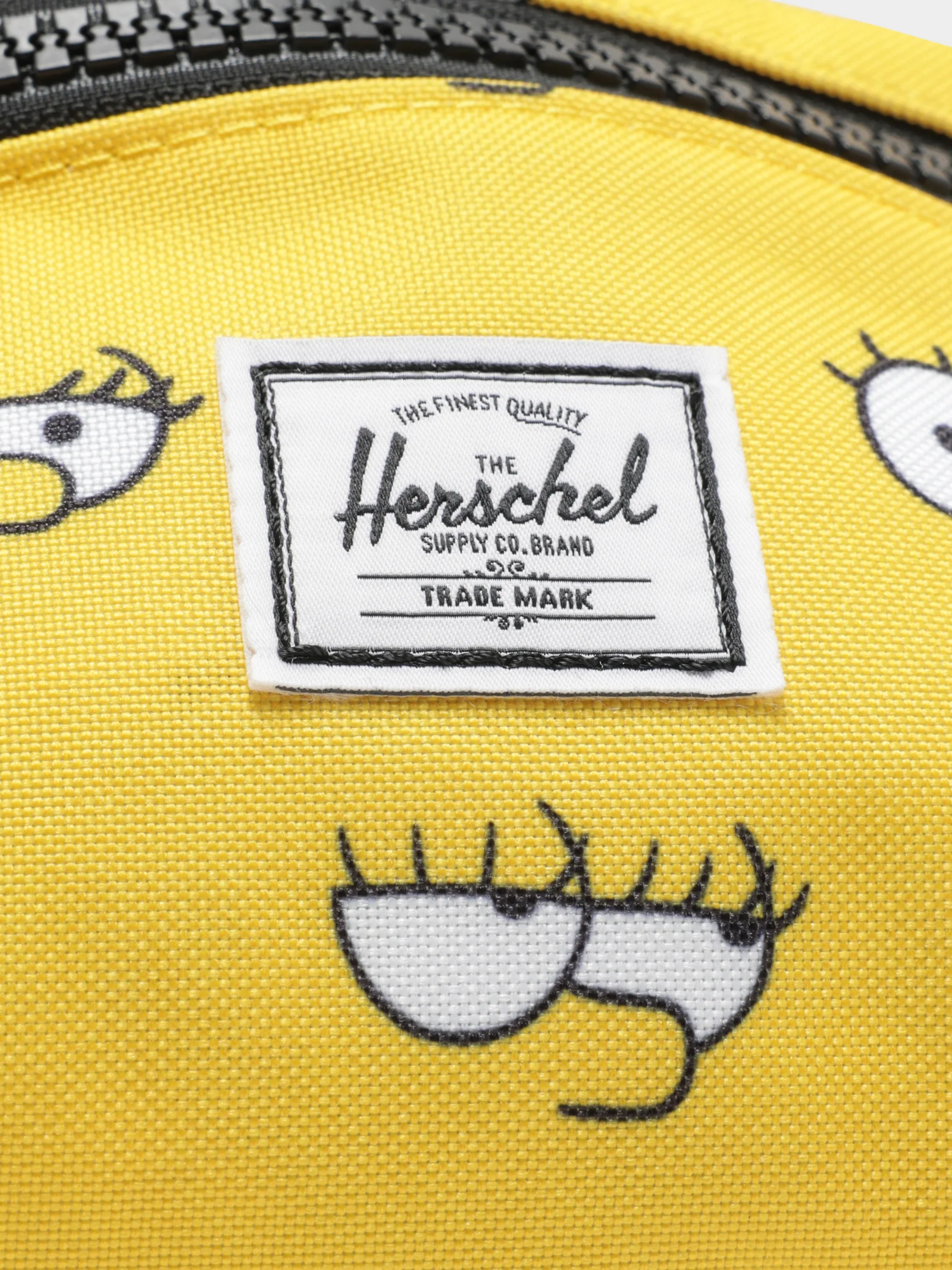 Fourteen Pouch Bag - Image 2