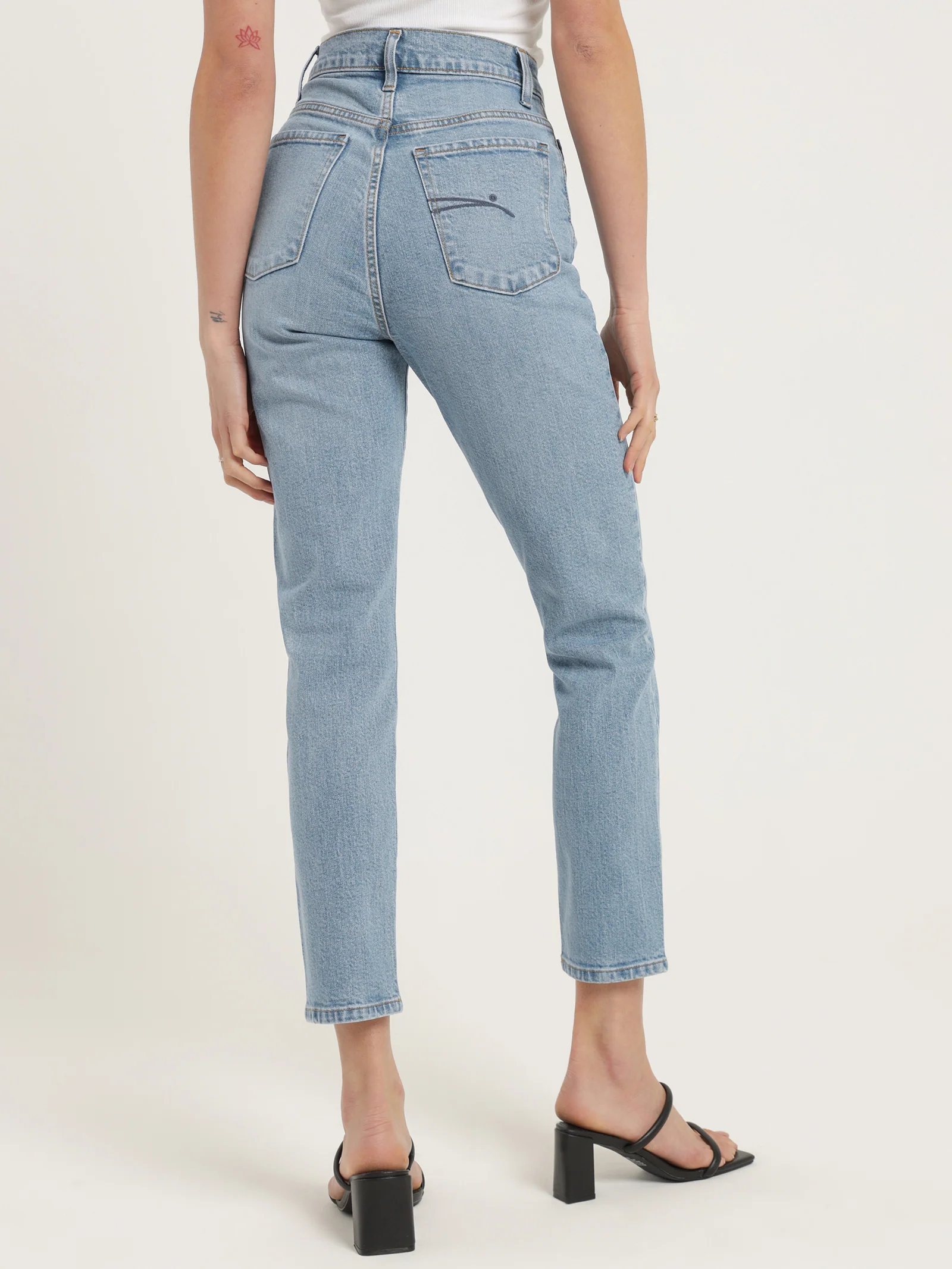 Frankie Ankle Stretch Jeans - Image 6