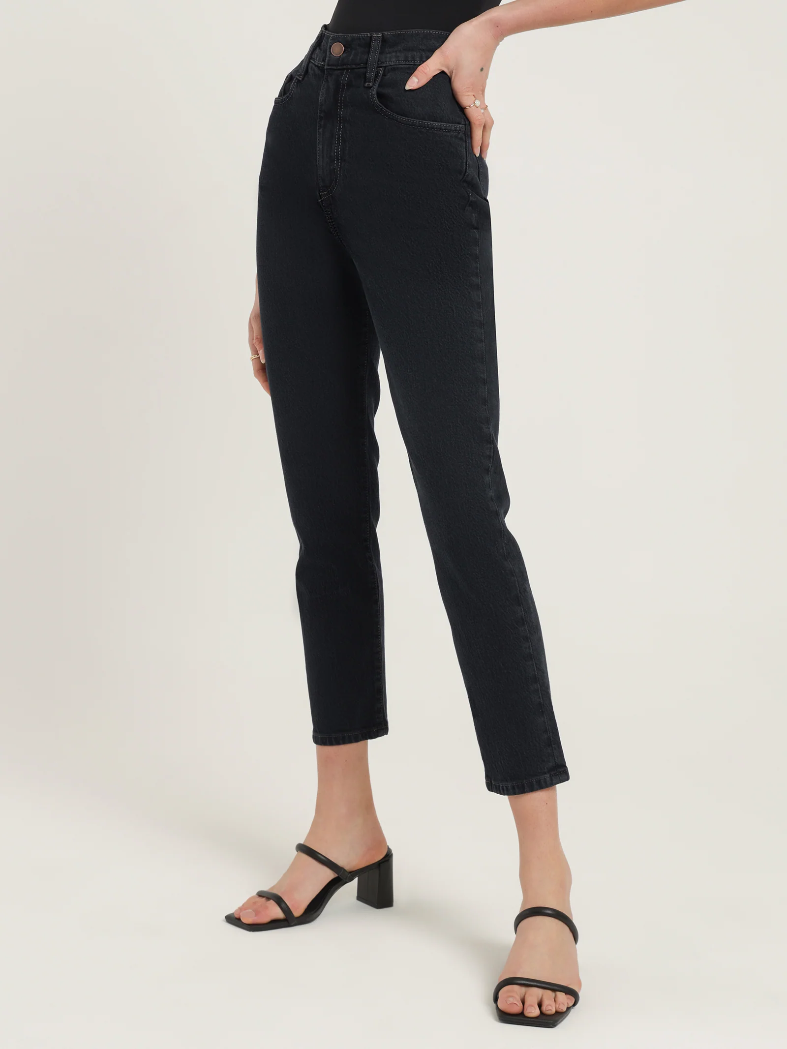 Frankie Ankle Stretch Jeans - Image 3