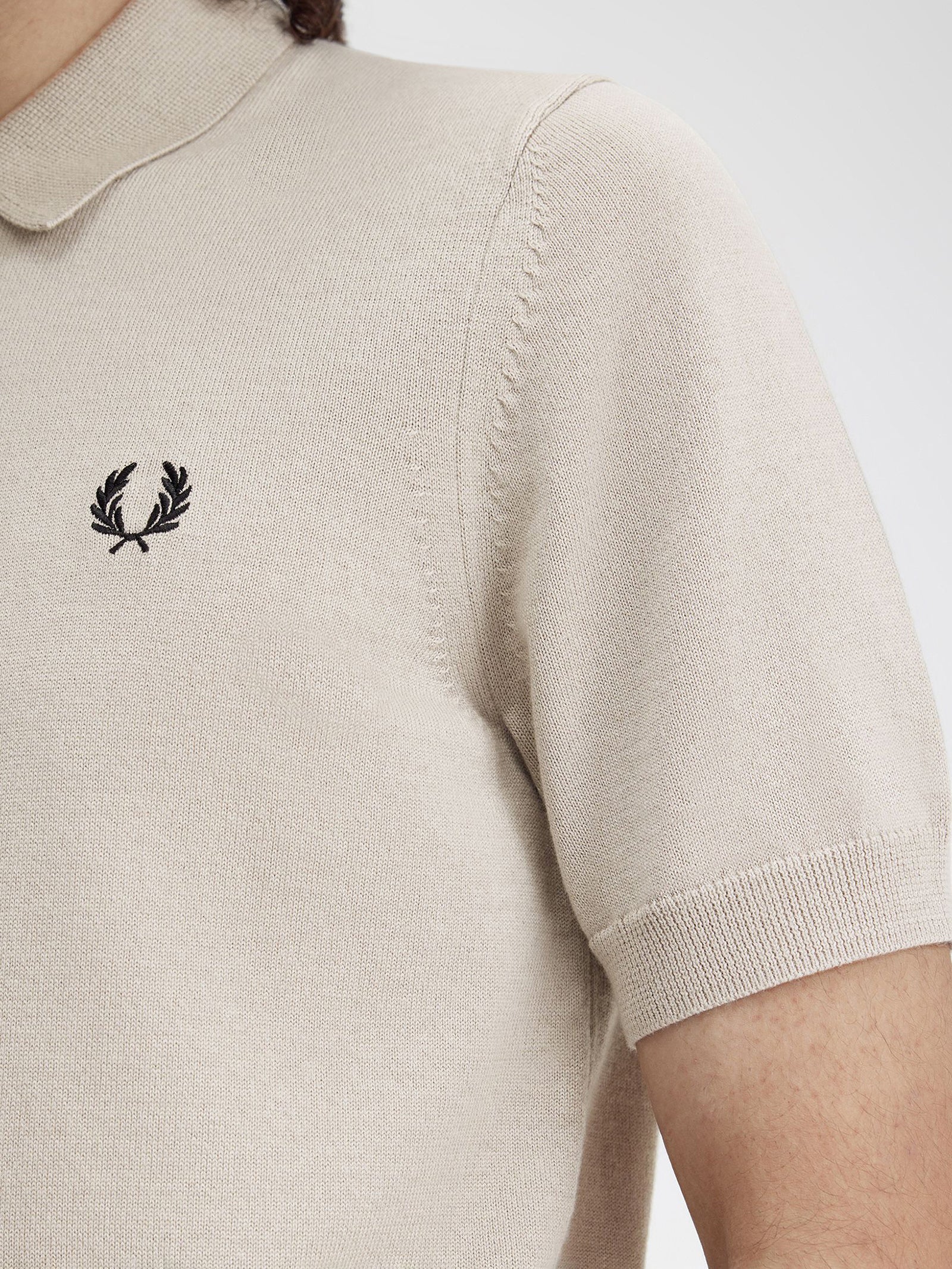 Classic Knitted Shirt - Image 3