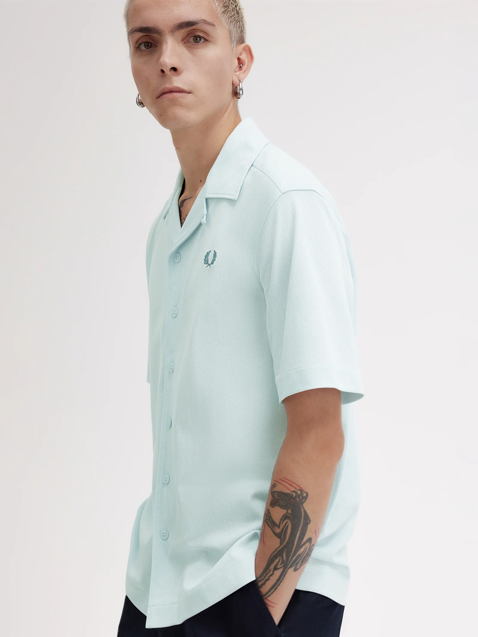 Compress Mesh Revere Shirt - Image 5