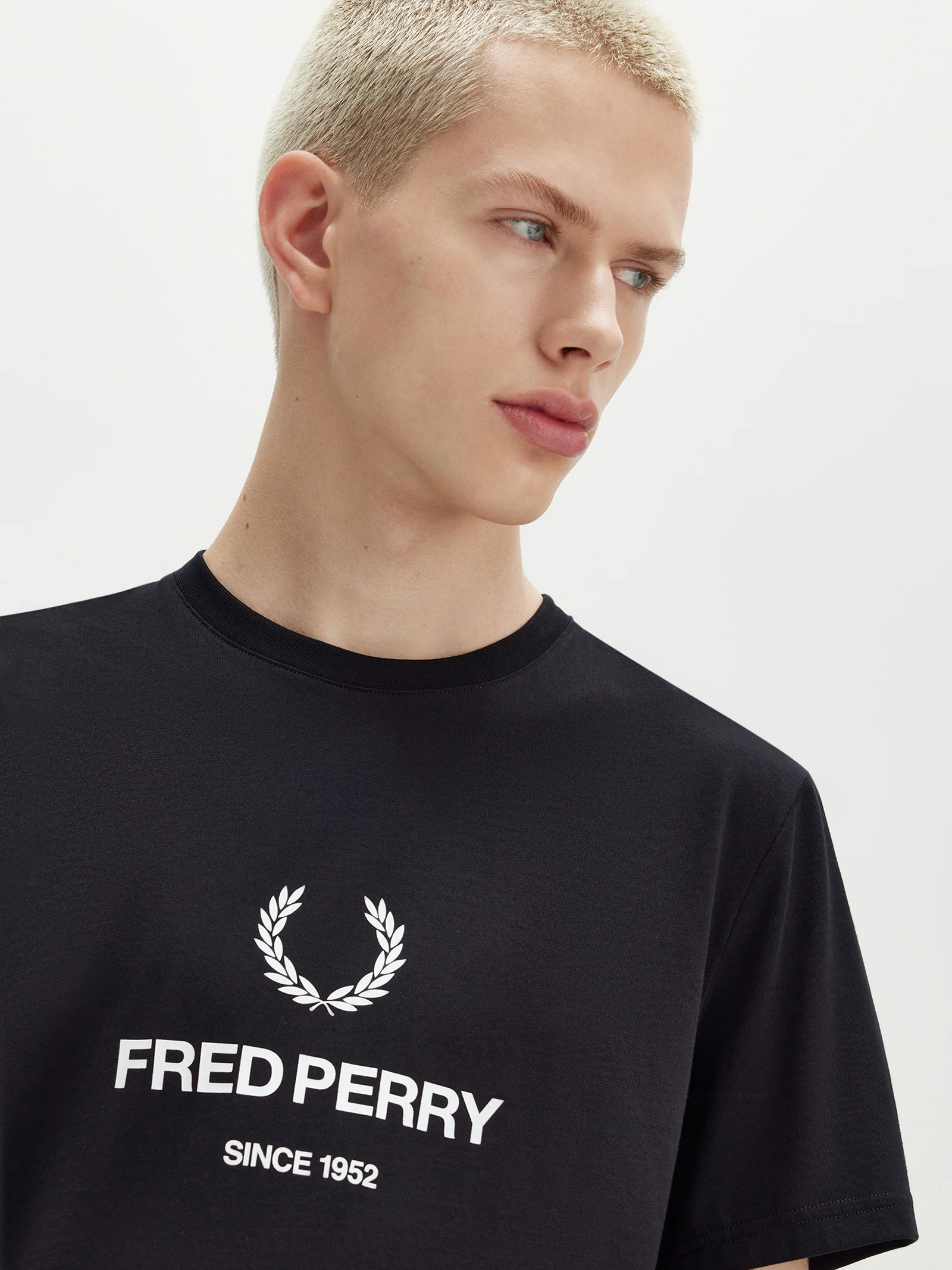 Fred Perry Graphic Tee - Image 4