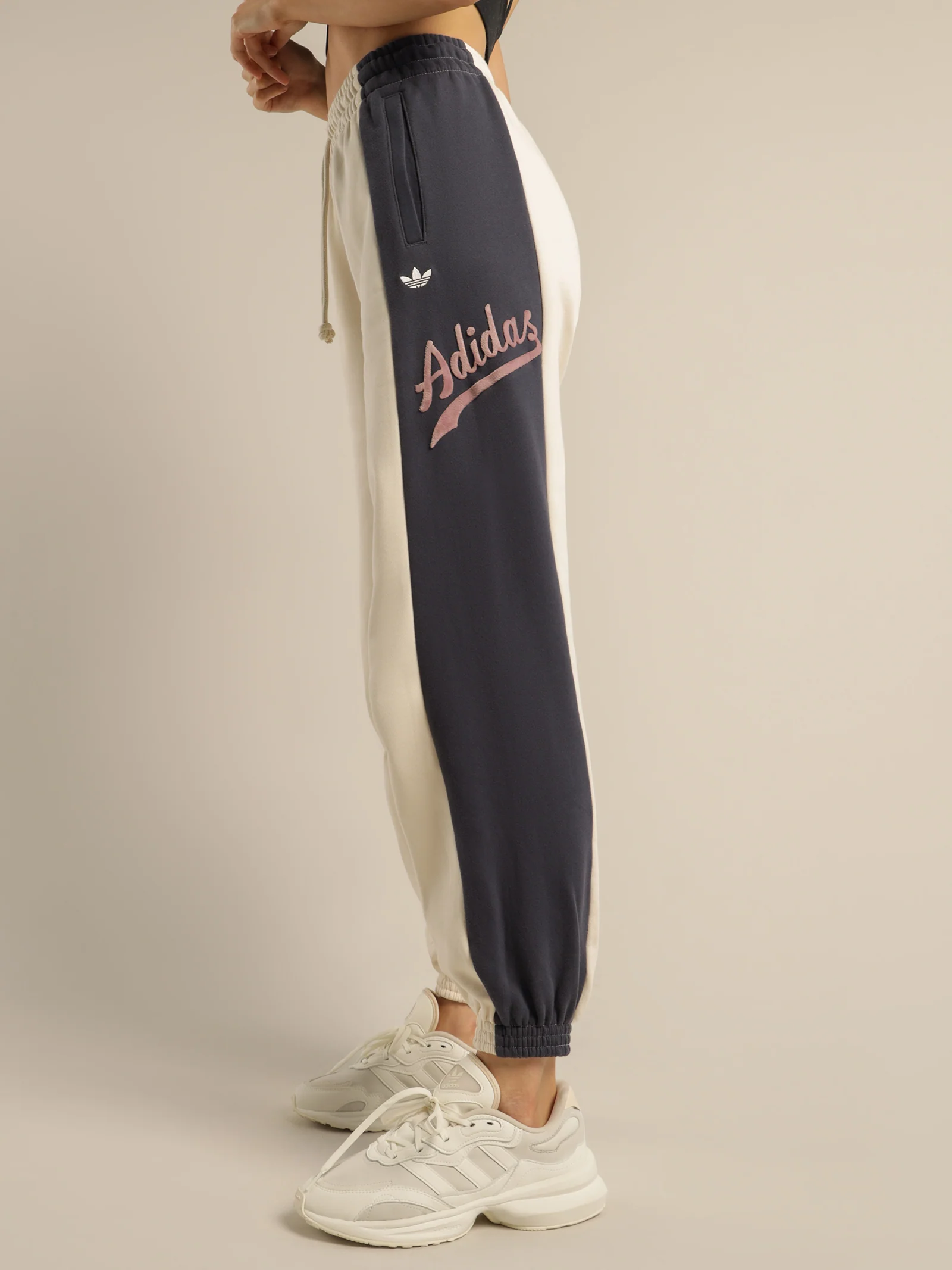 French Terry Trackpants - Image 4