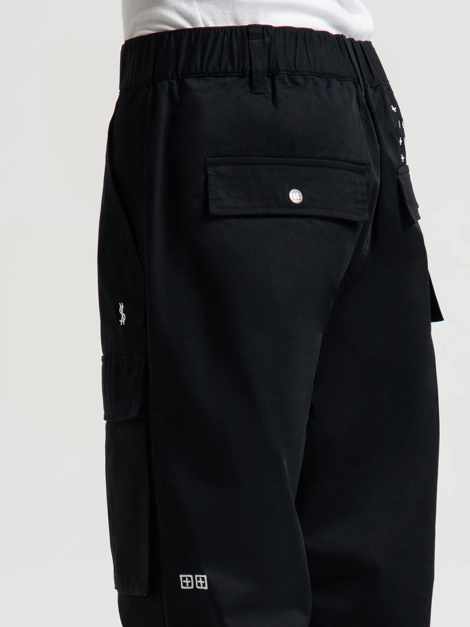 Fugitive Cargo Pants - Image 3