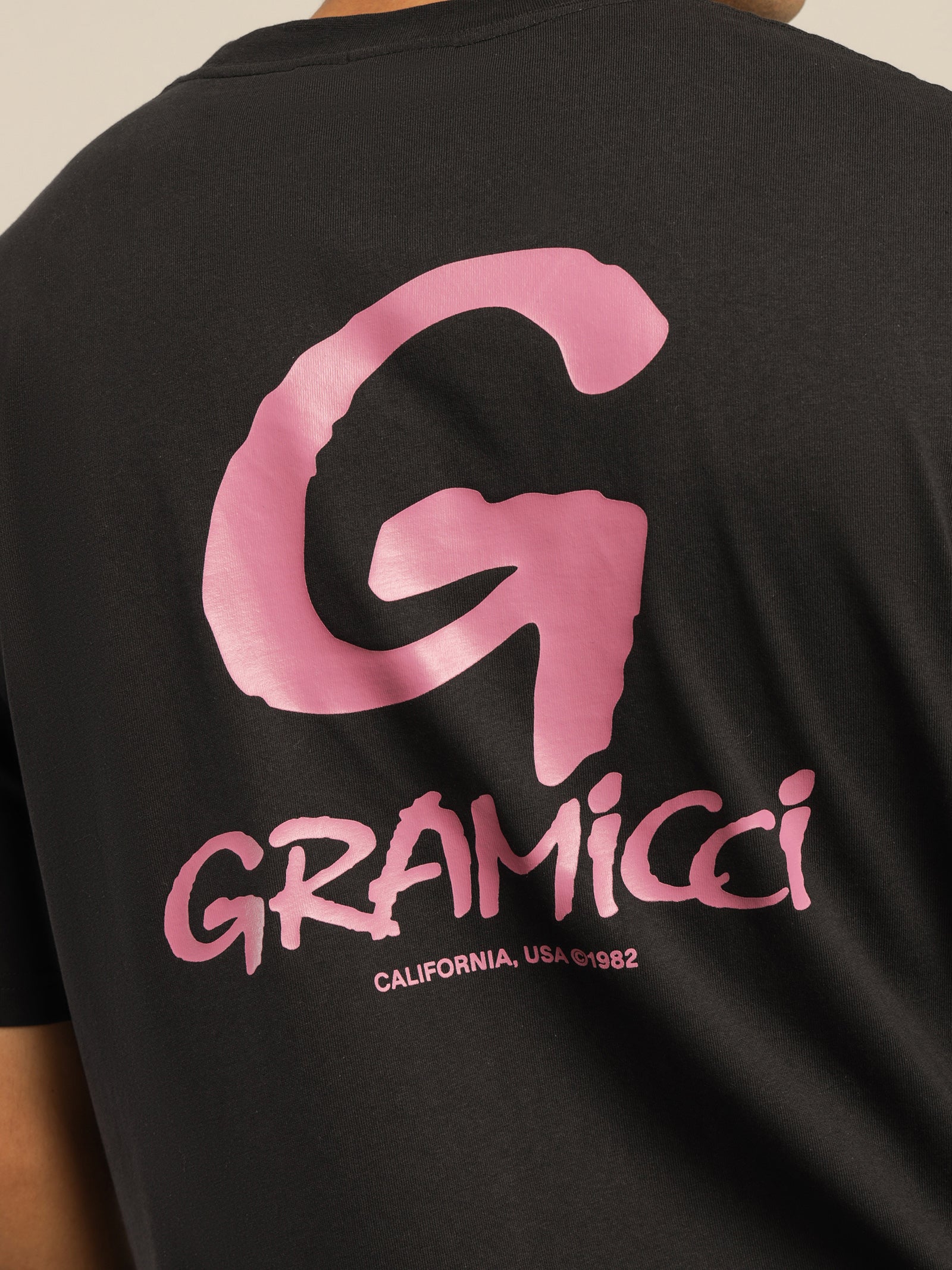G Logo T-Shirt - Image 6