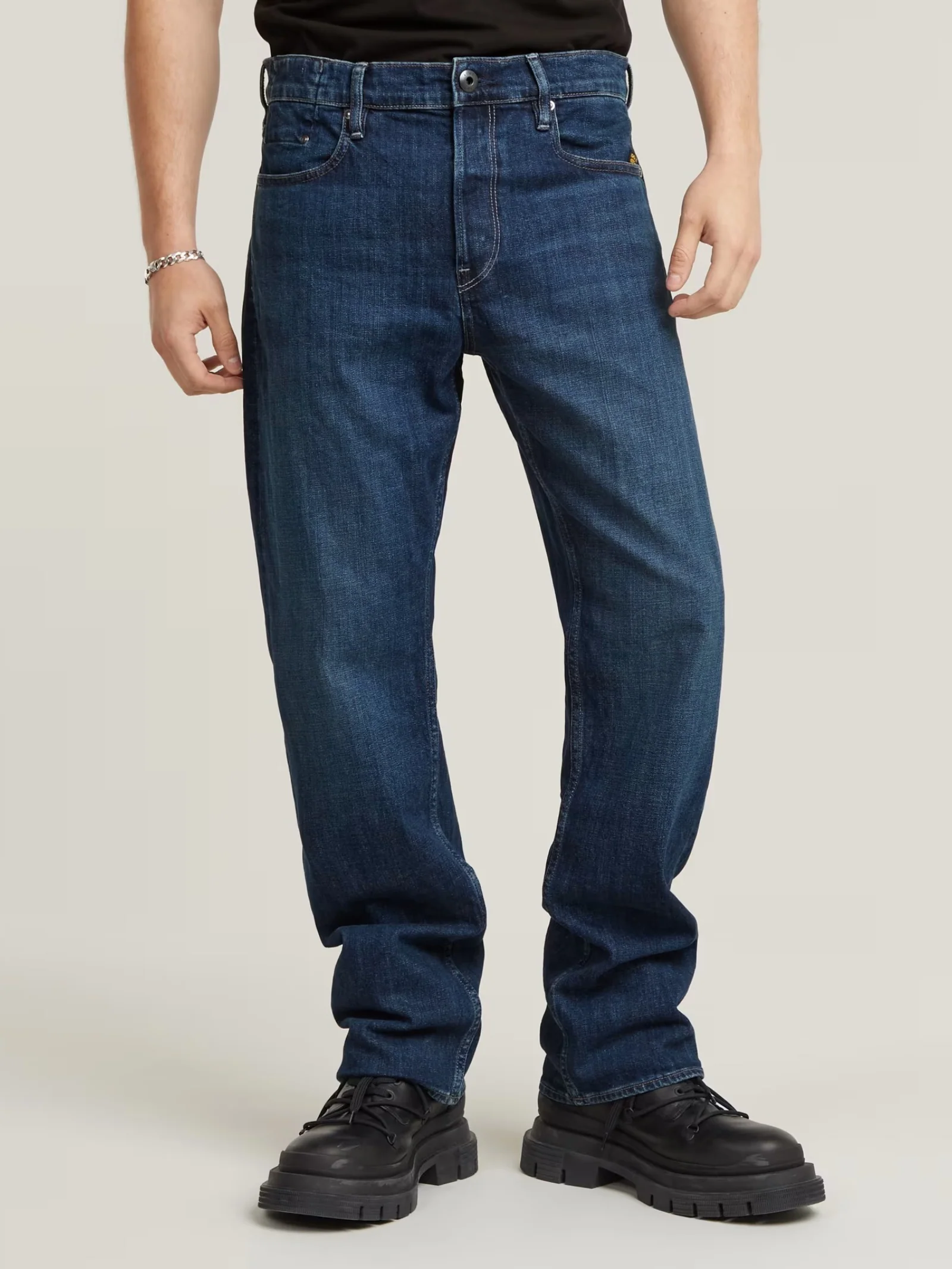 Dakota Regular Straight Jeans - Image 2