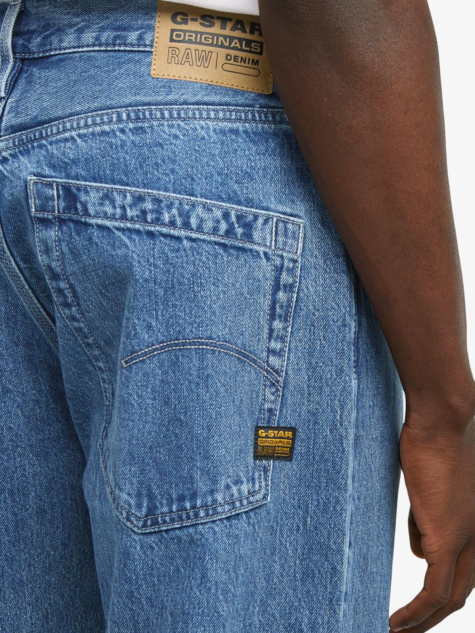Deeggie Relaxed Straight Jeans - Image 3
