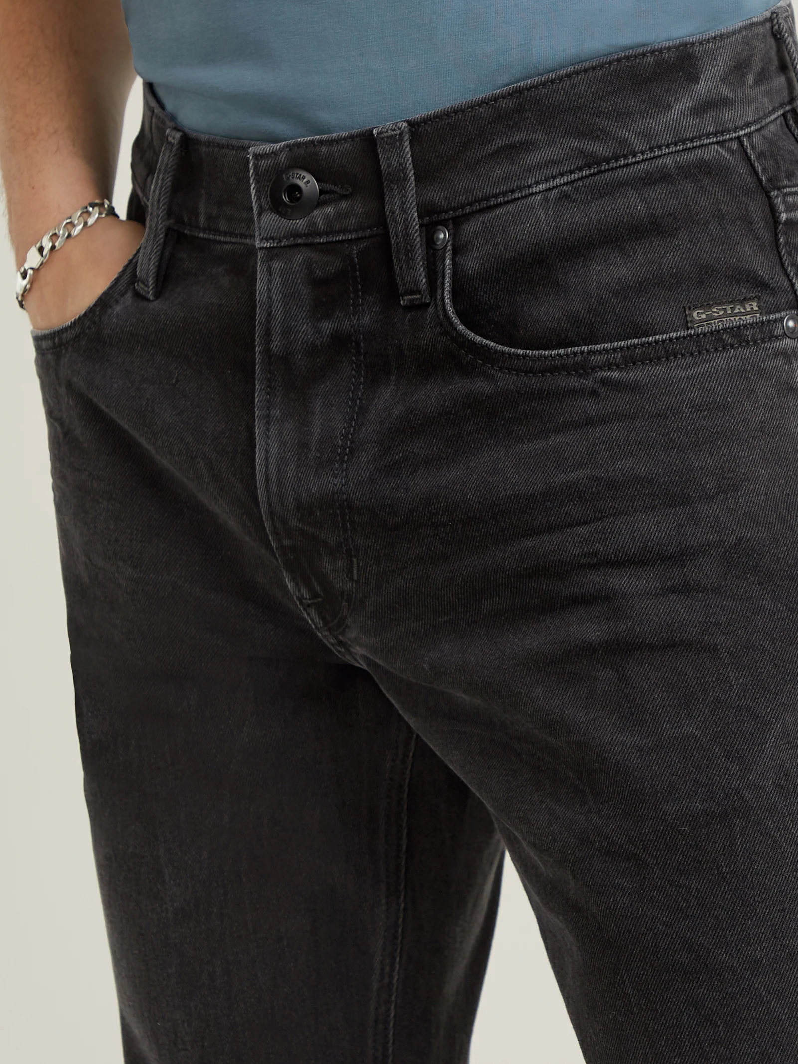 Mosa Straight Jeans - Image 3