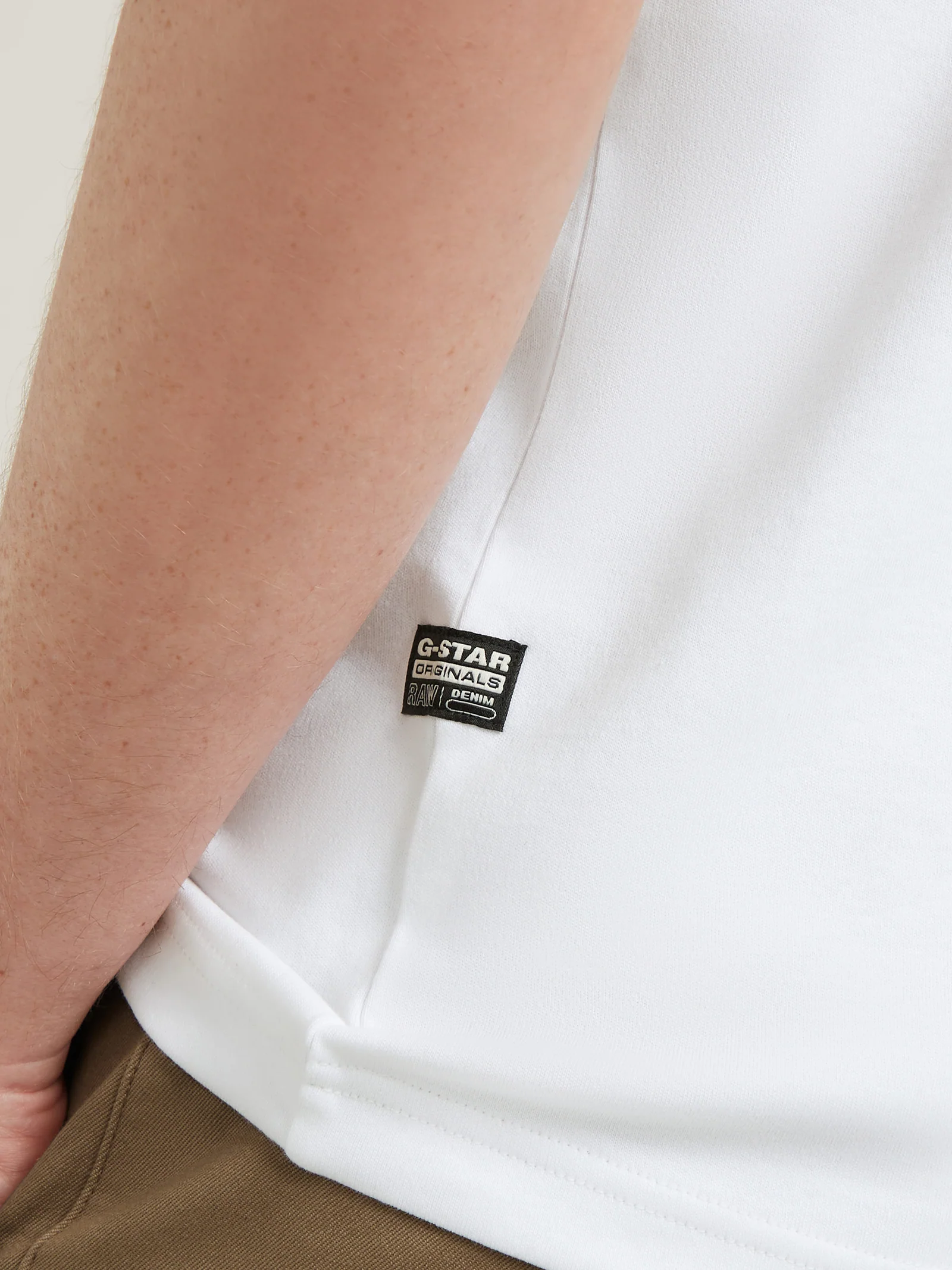 Destroyed Old Skool Logo R Tee - Image 6
