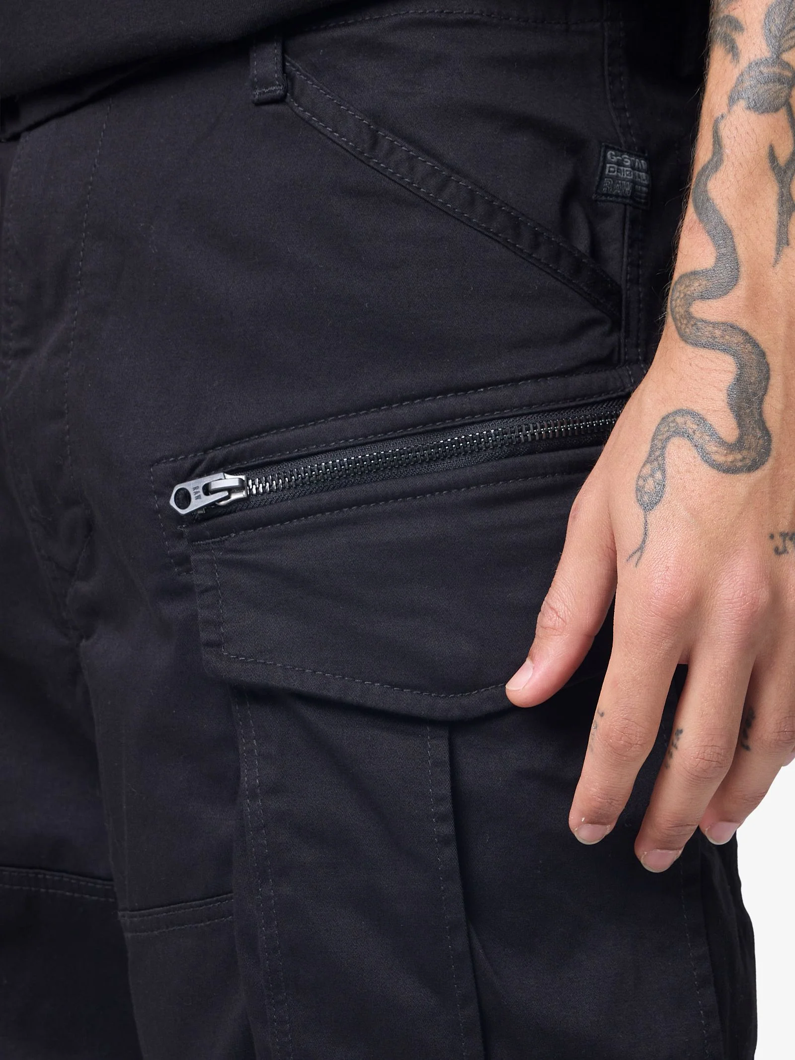 Rovic Zip Relaxed Shorts - Image 4