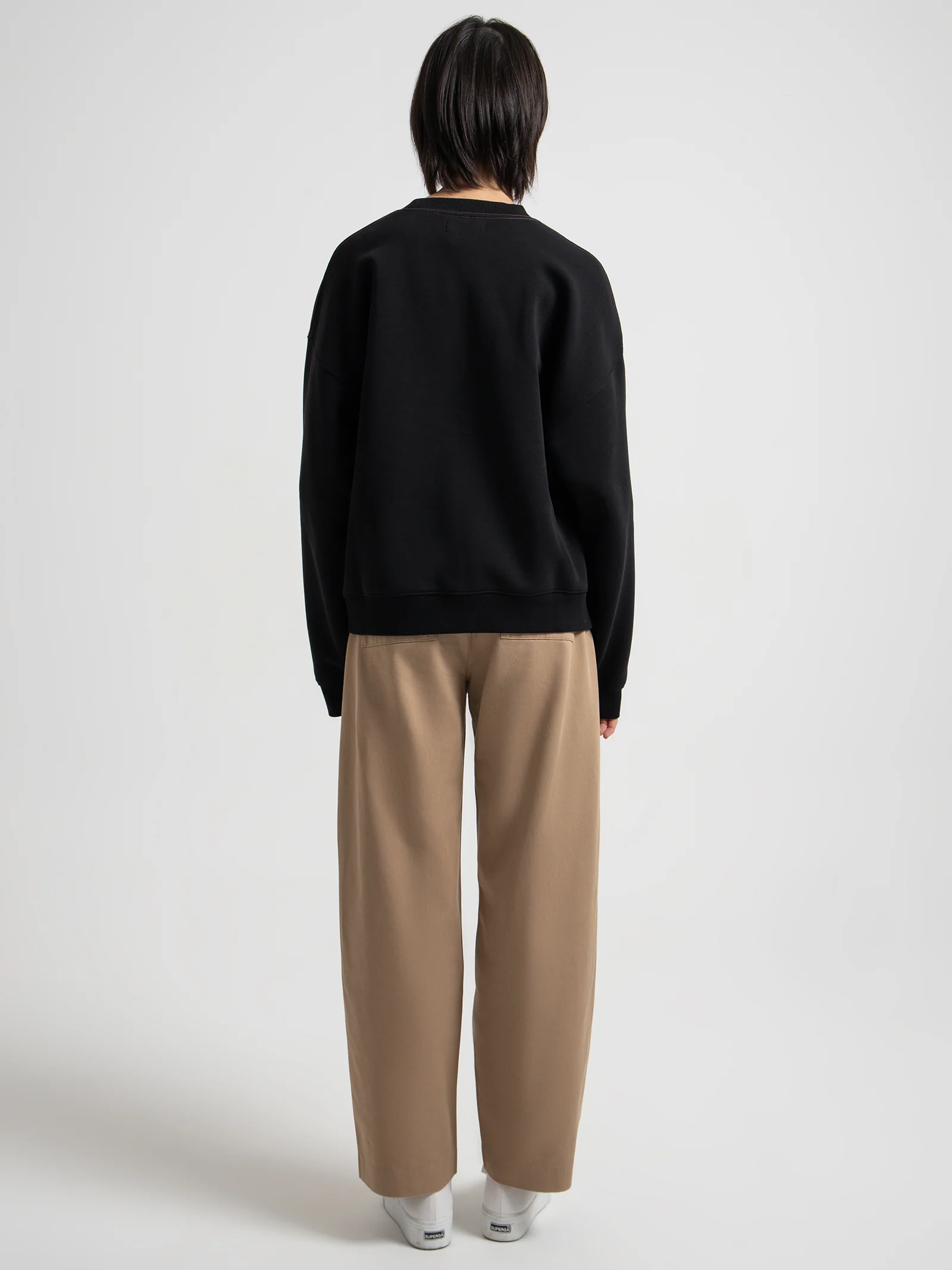 Goya Oversized Crew Sweater - Image 5