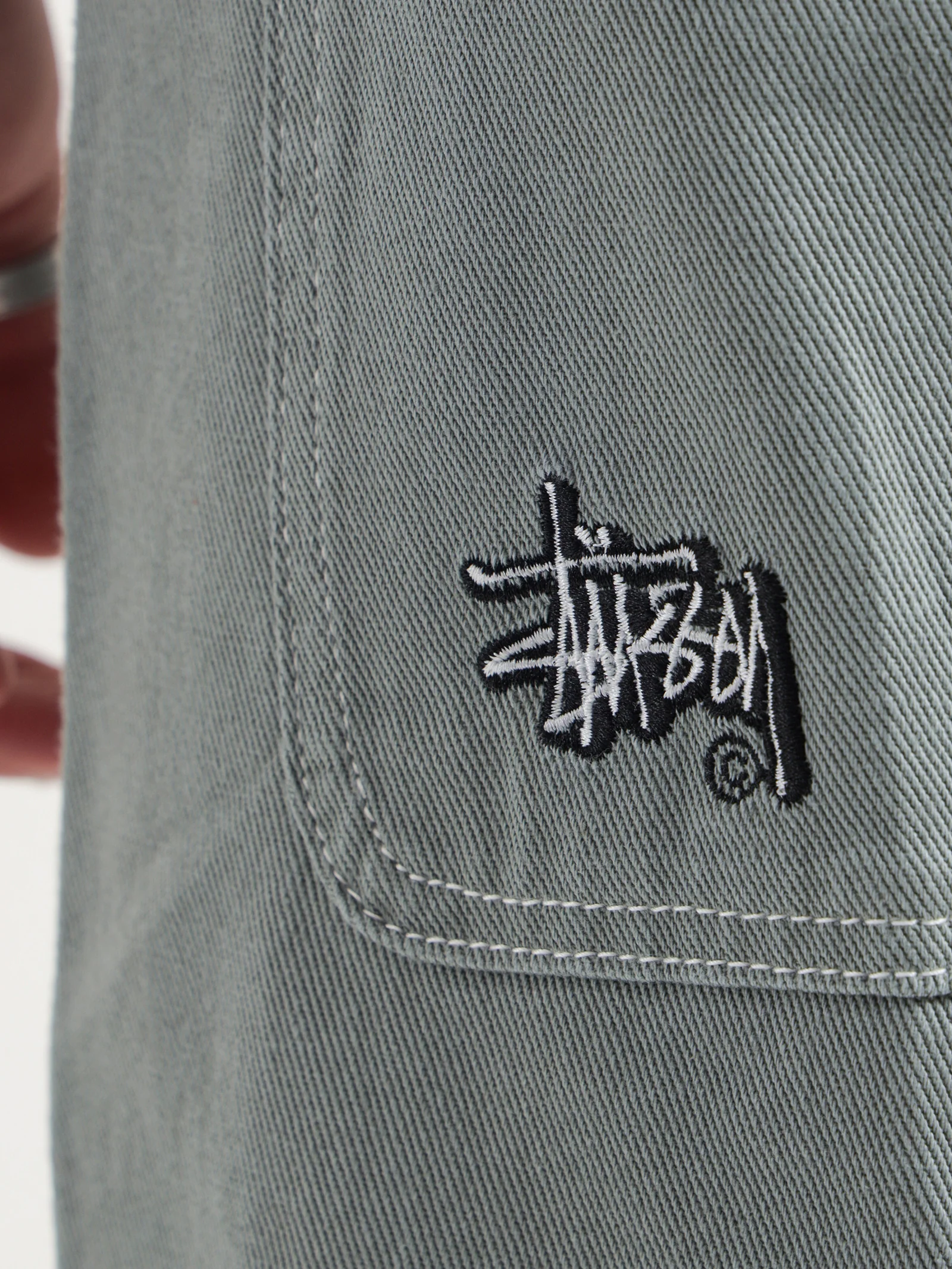 Graffiti Contrast Work Shorts - Image 5