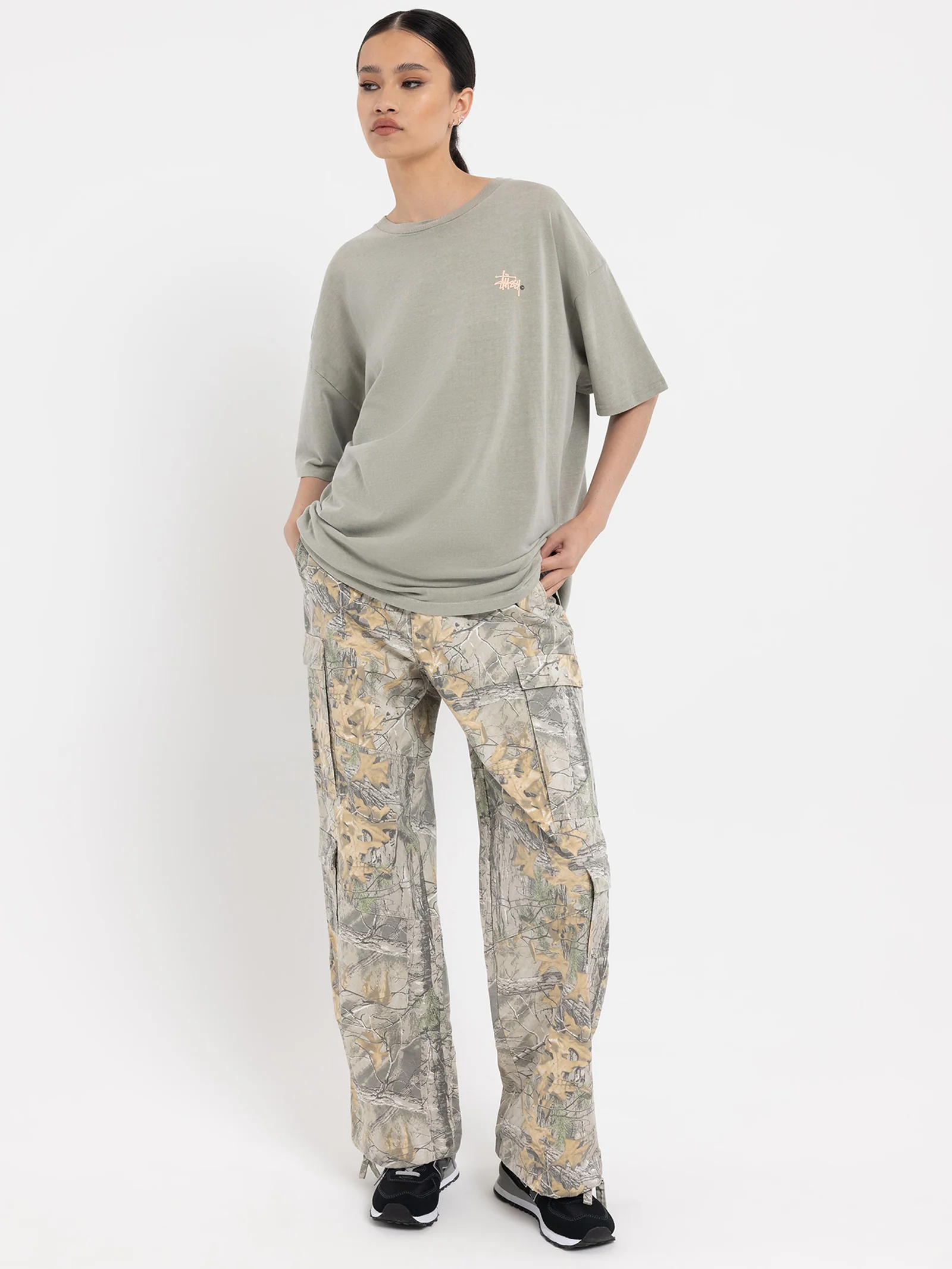 Graffiti Lcb Relaxed T-Shirt - Image 3