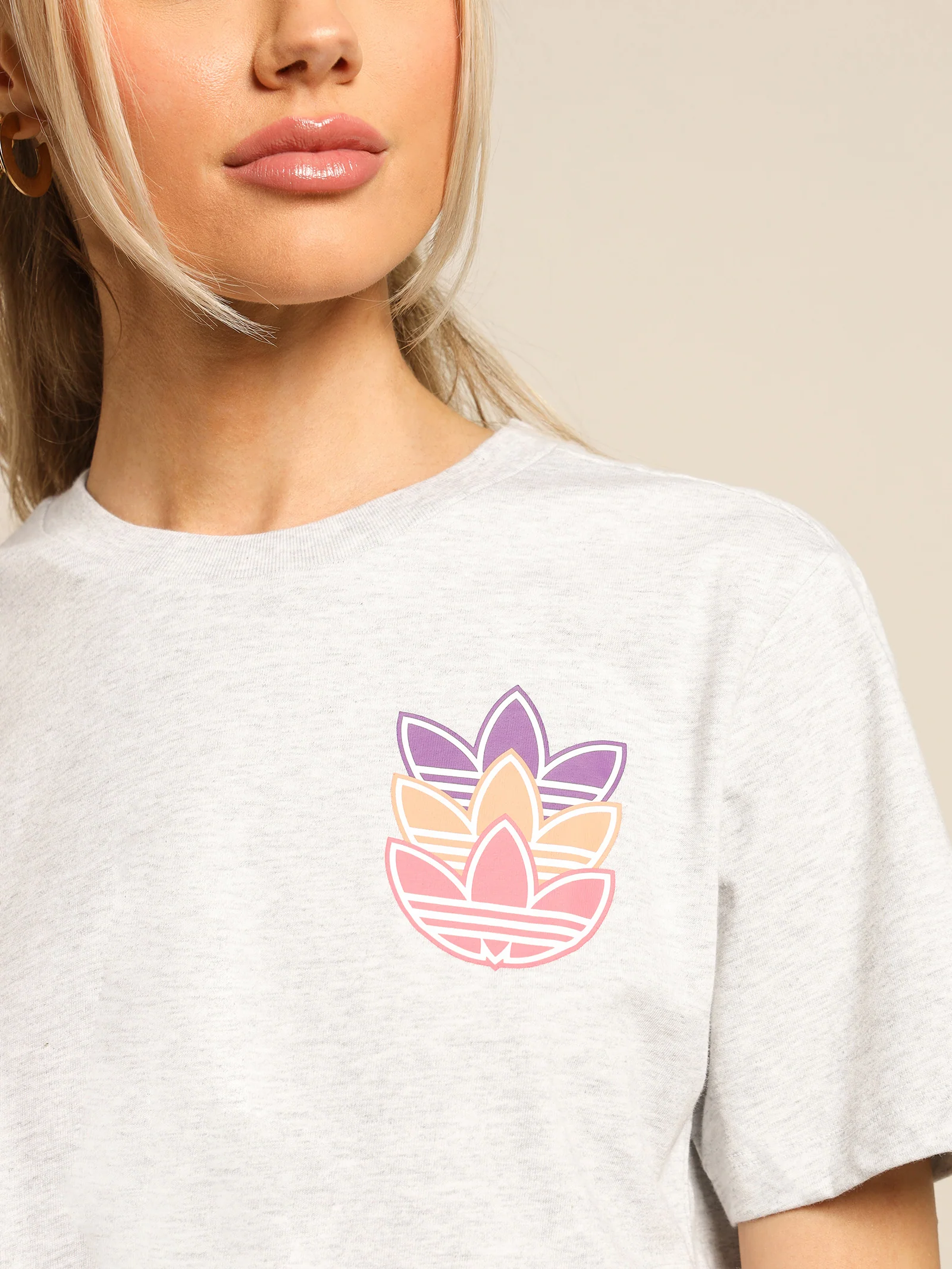 Graphics Logo Play T-Shirt - Image 5