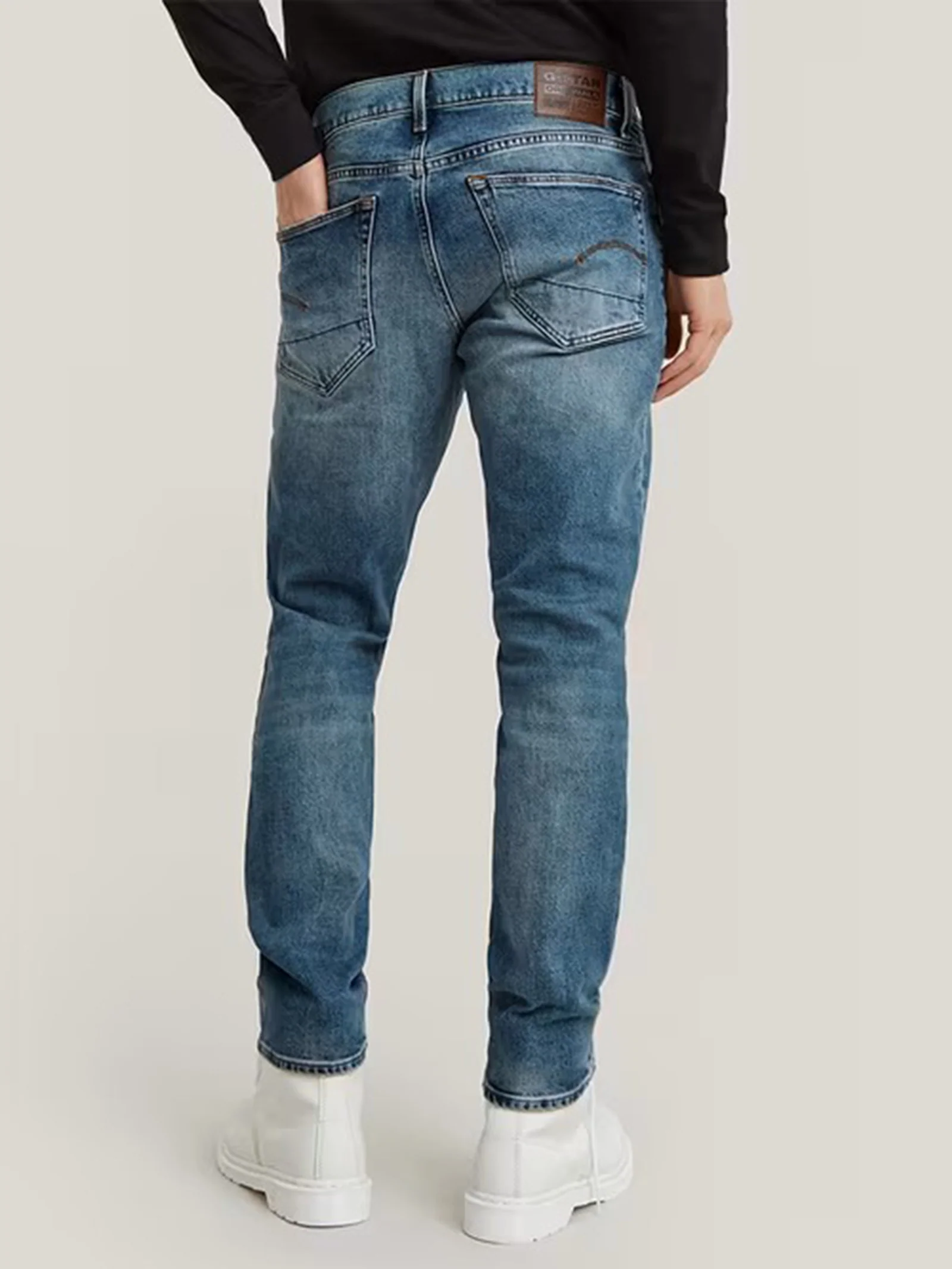 3301 Regular Tapered Jeans - Image 2