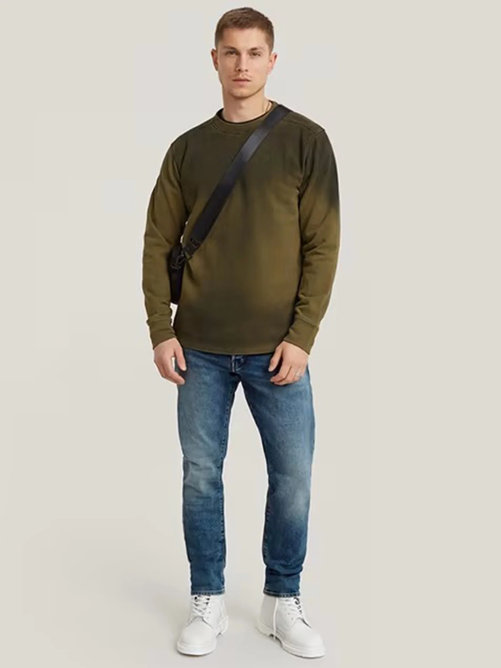 3301 Regular Tapered Jeans - Image 3
