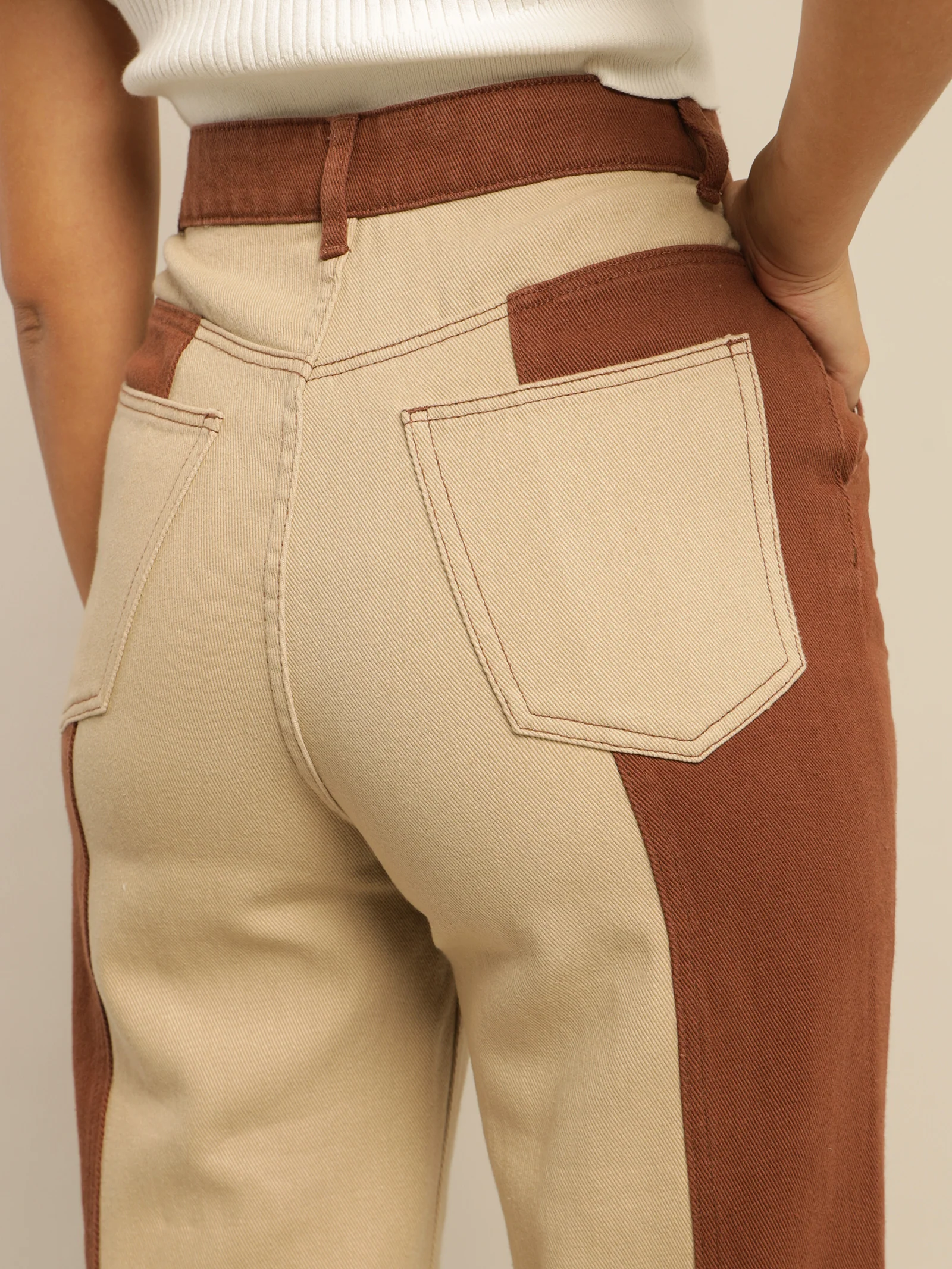 Gwen Patch Jeans - Image 6
