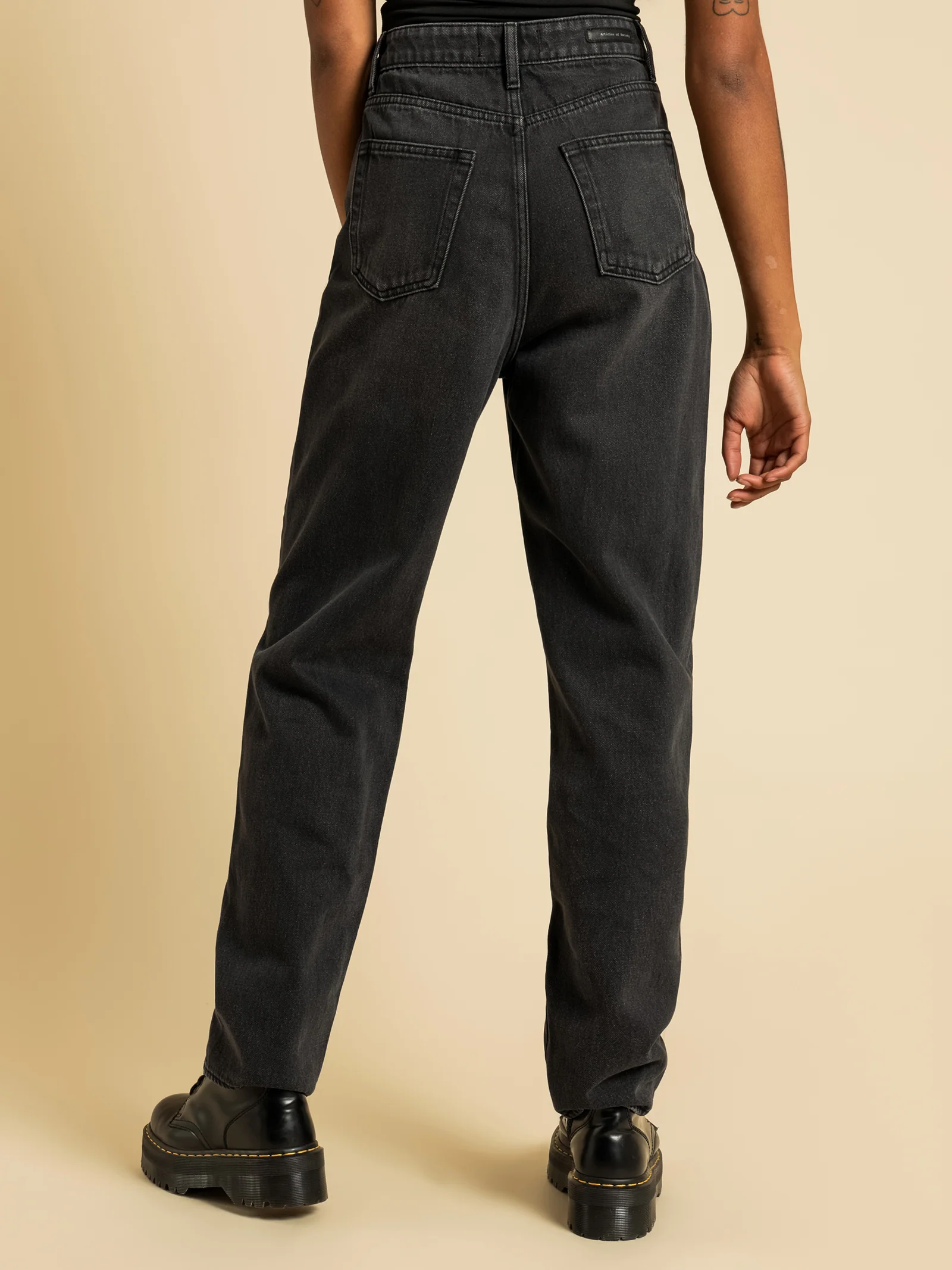 Hailey Baggy Straight Leg Jeans - Image 6