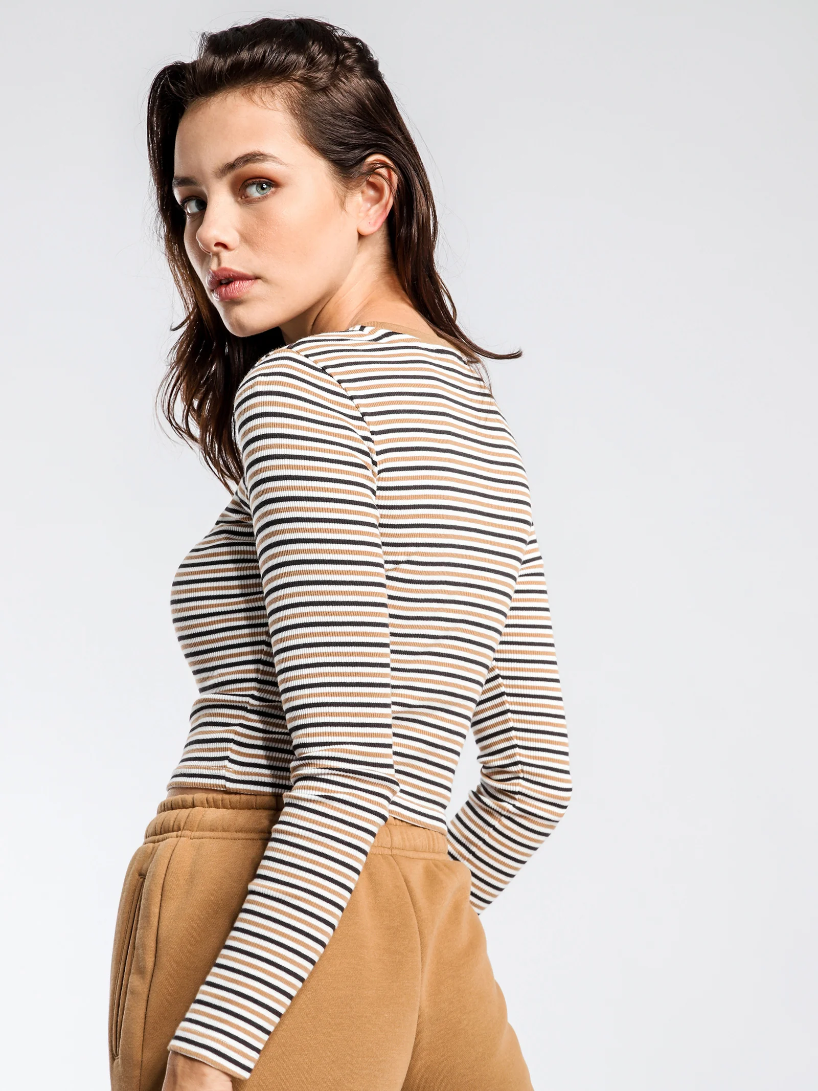 Haines Long Sleeve T-Shirt - Image 4