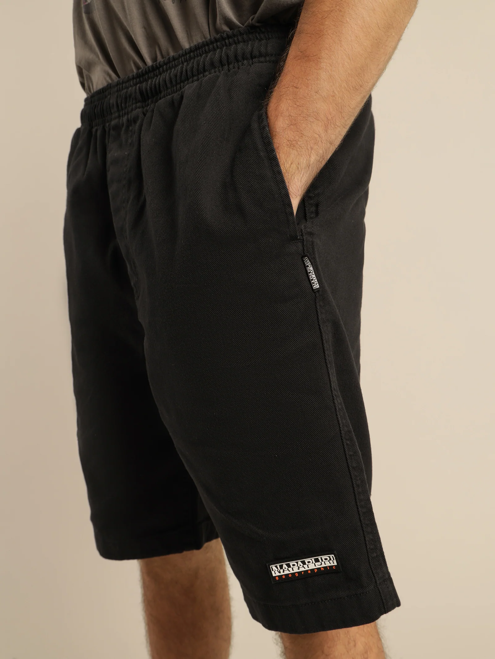 Hale Shorts - Image 4