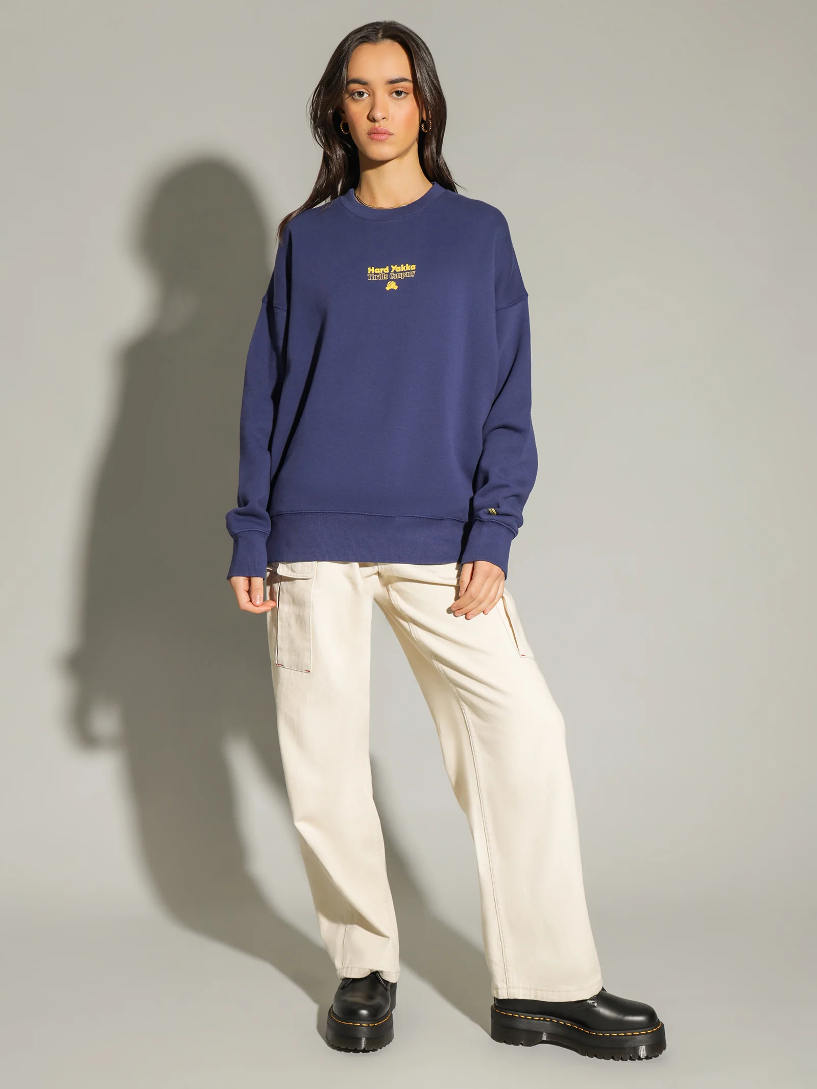 Hard Yakka Slouch Crew - Image 4