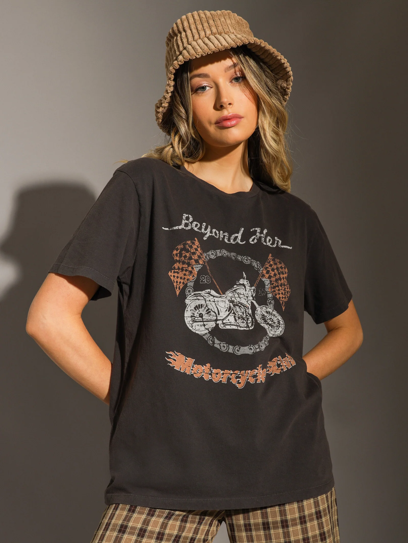 Harlee Vintage Print T-Shirt - Image 3