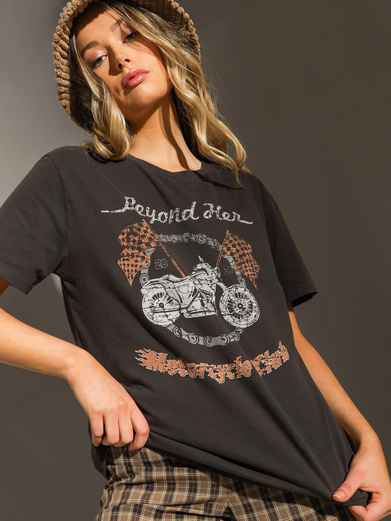 Harlee Vintage Print T-Shirt - Image 6