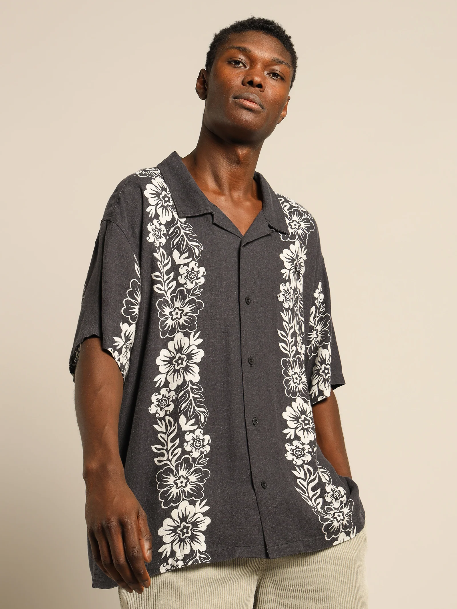 Hawaiian Pattern Shirt - Image 3