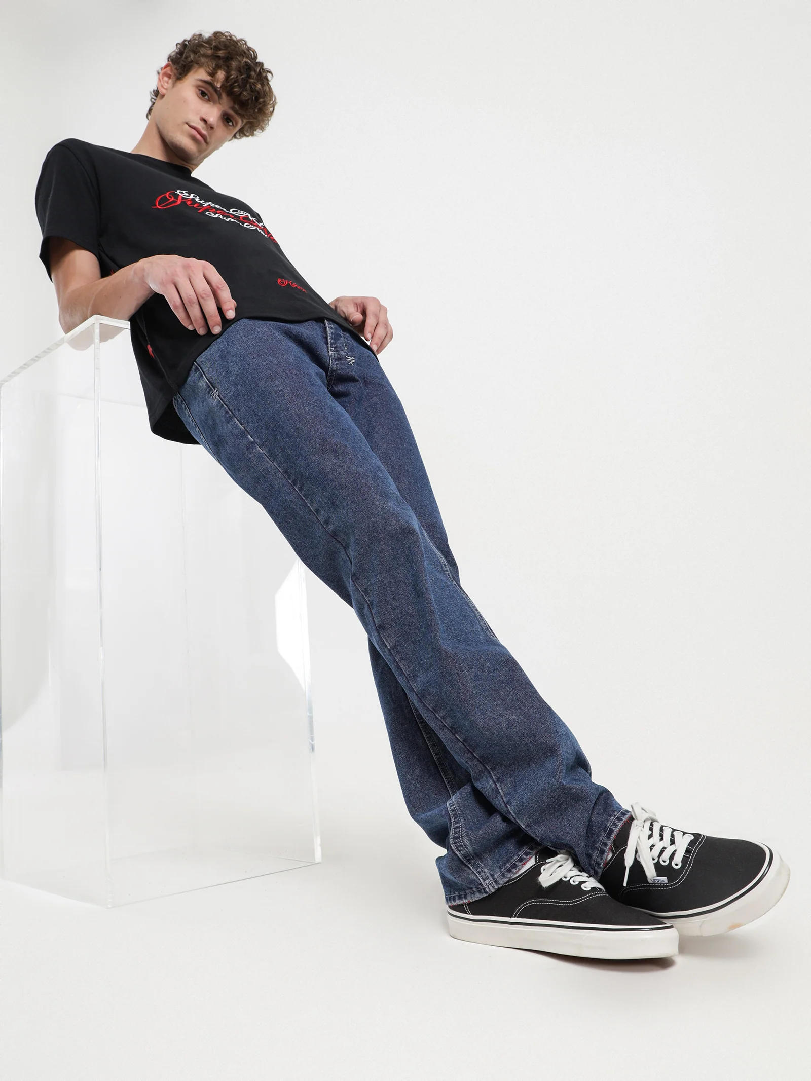 Hazlow Jeans - Image 2