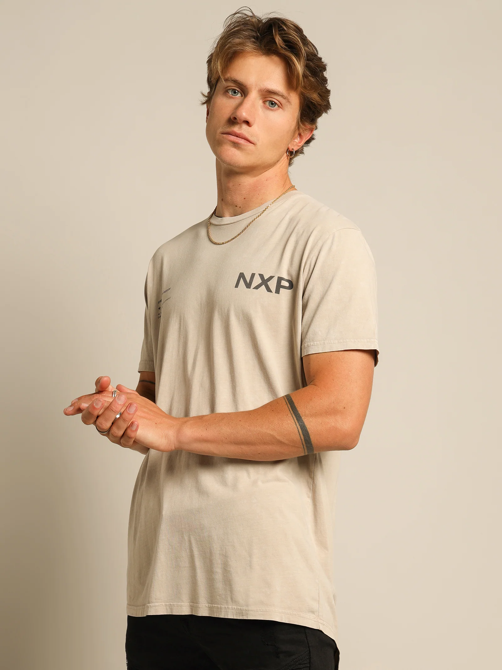 Heated Cape Back T-Shirt - Image 5