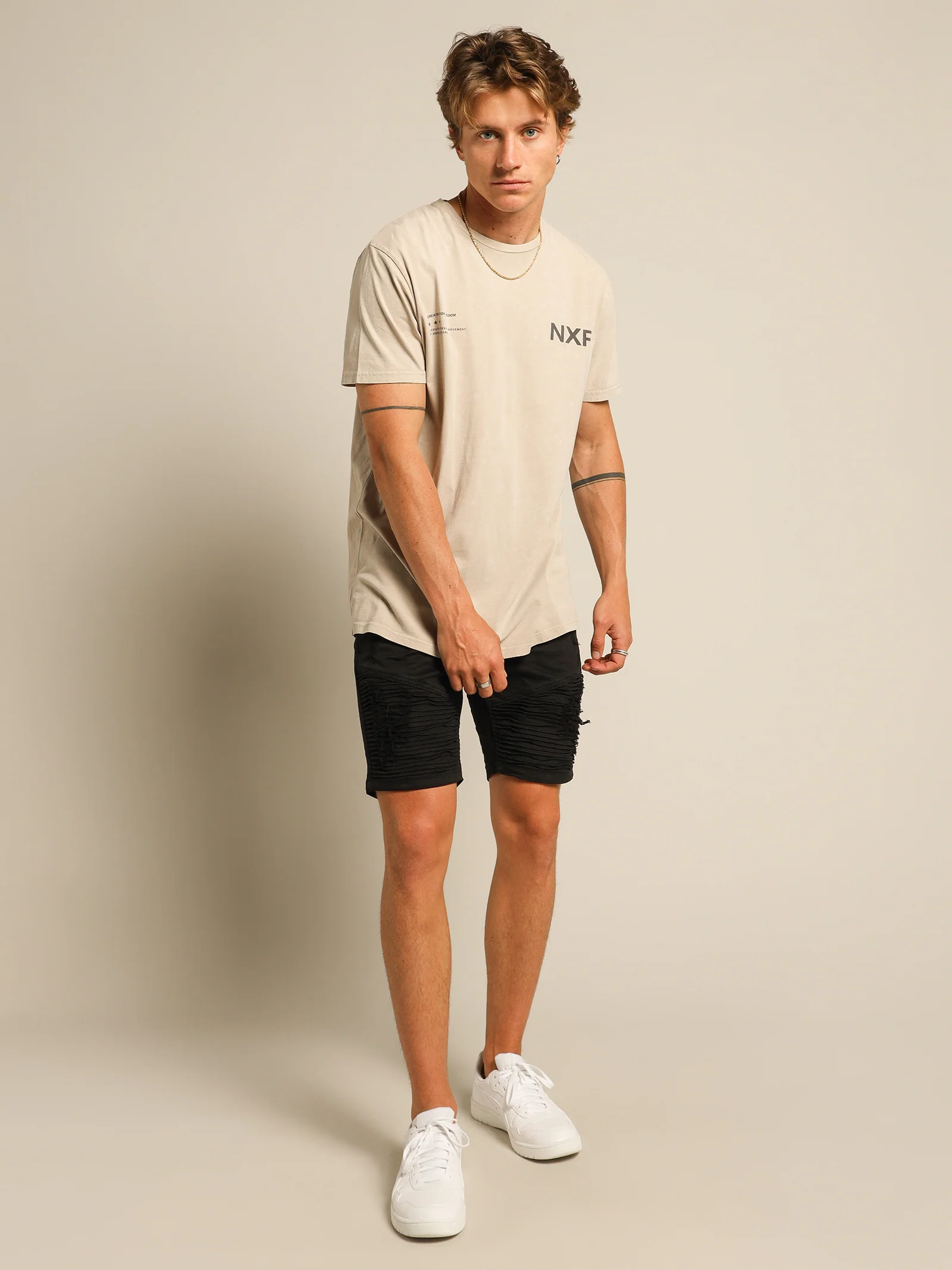 Heated Cape Back T-Shirt - Image 6