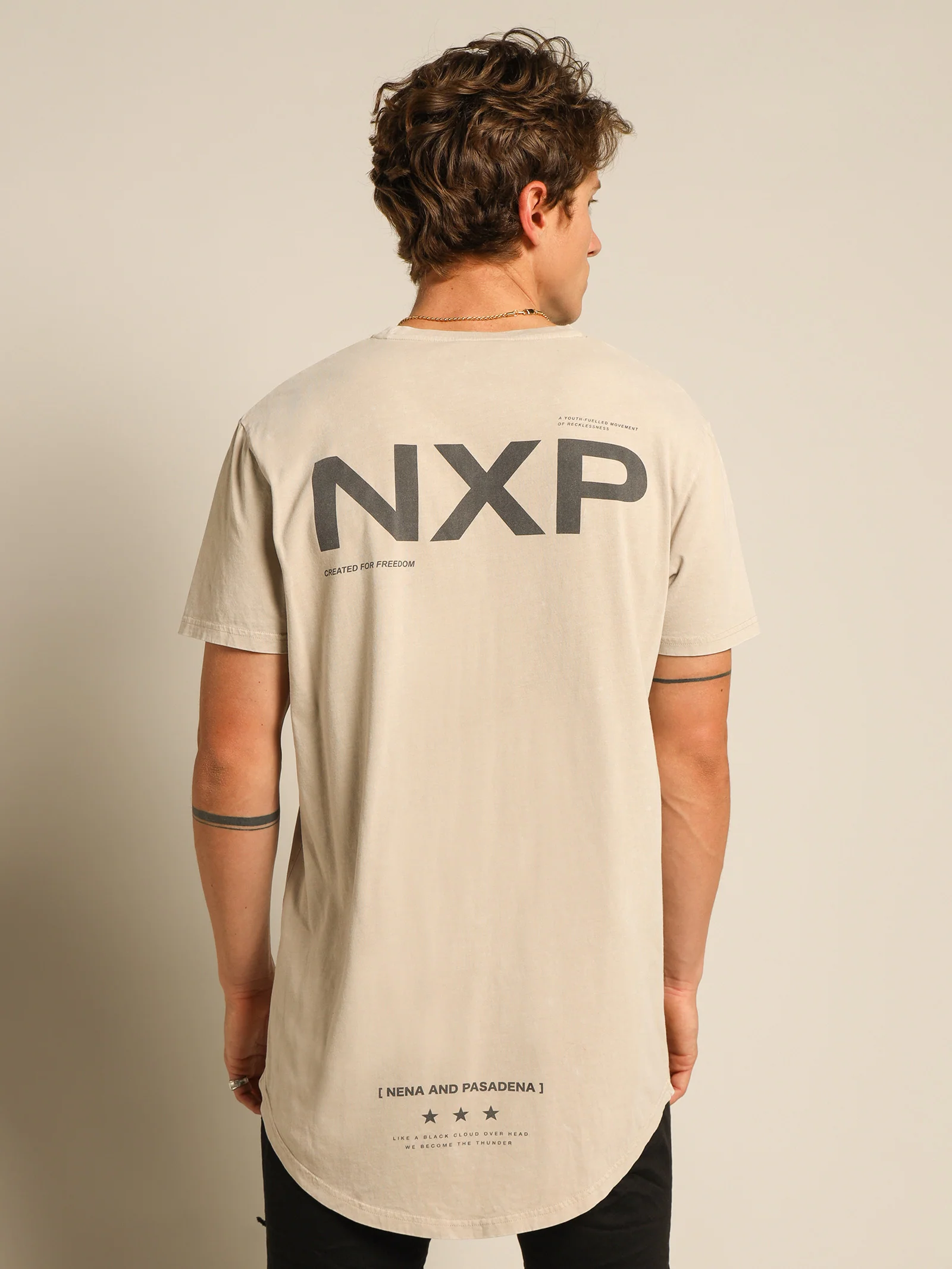 Heated Cape Back T-Shirt - Image 8