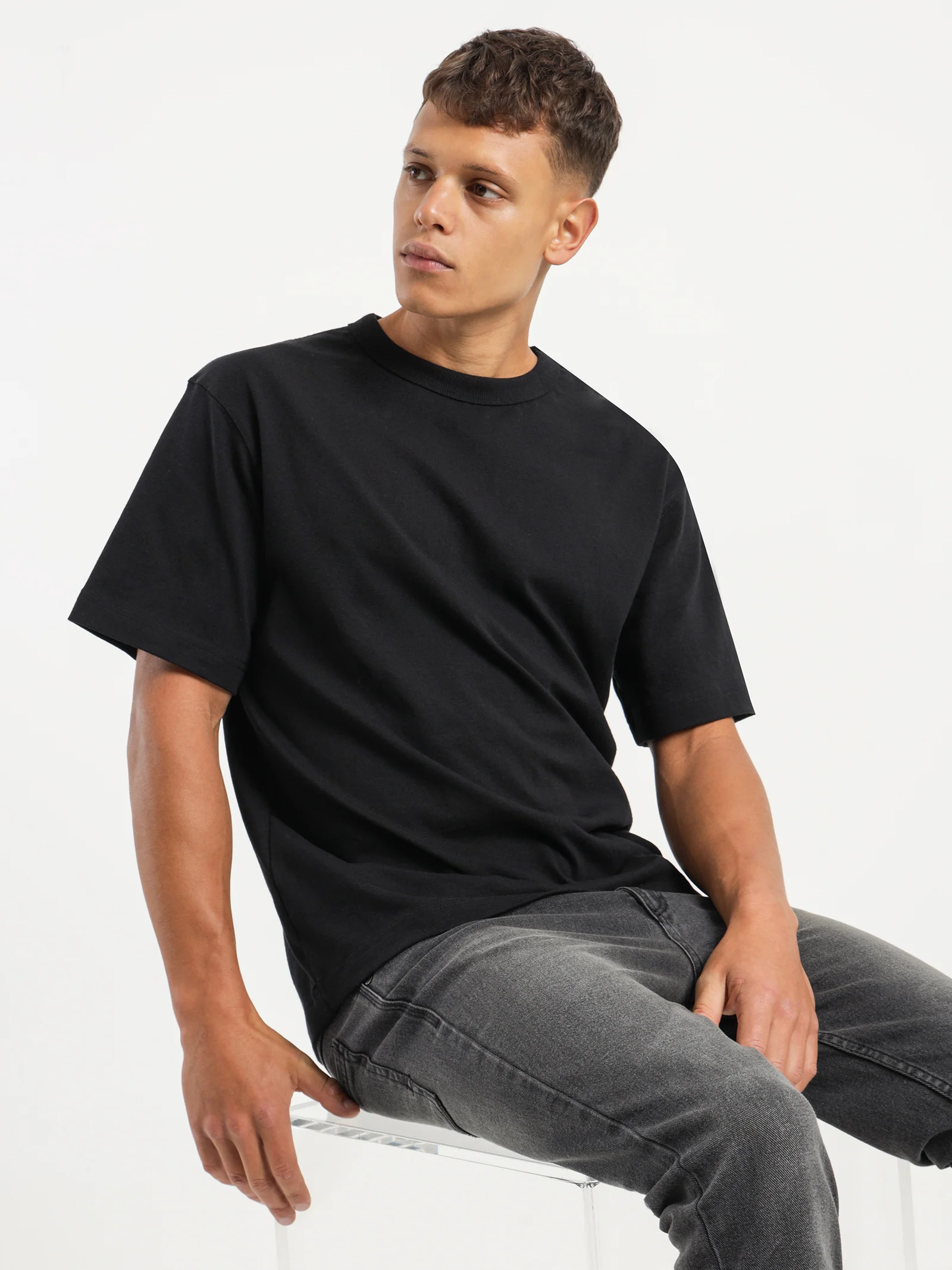 Heavyweight Crew T-Shirt - Image 3