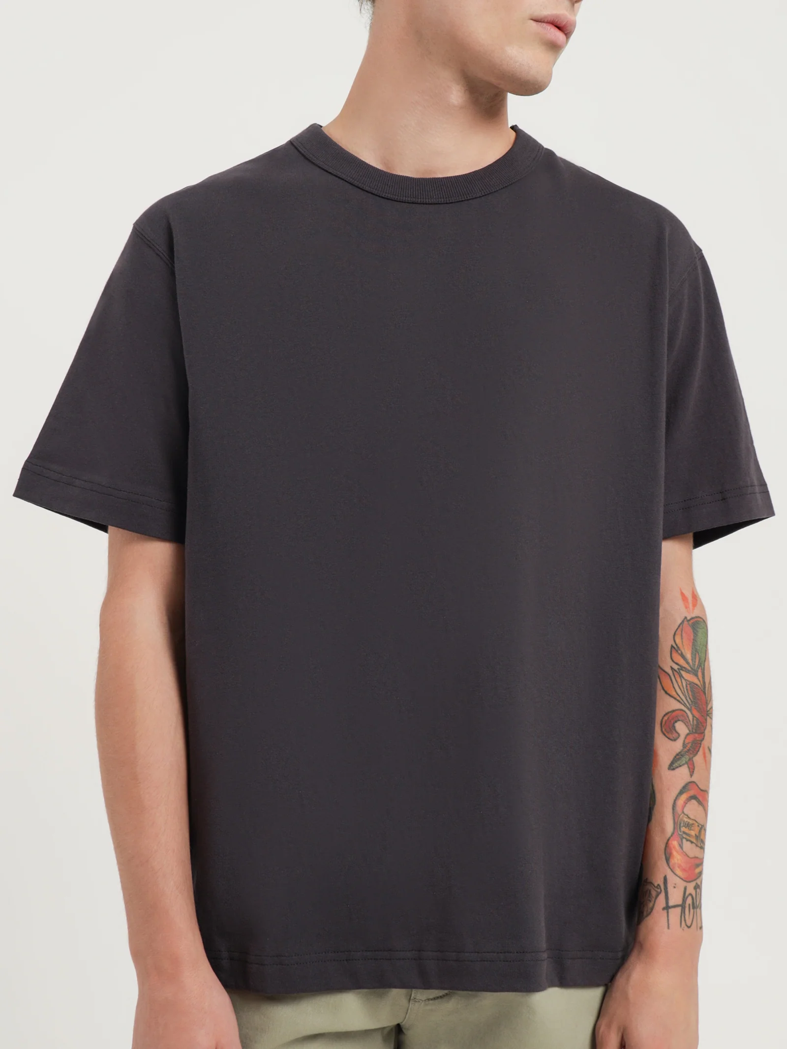 Heavyweight Crew T-Shirt - Image 4