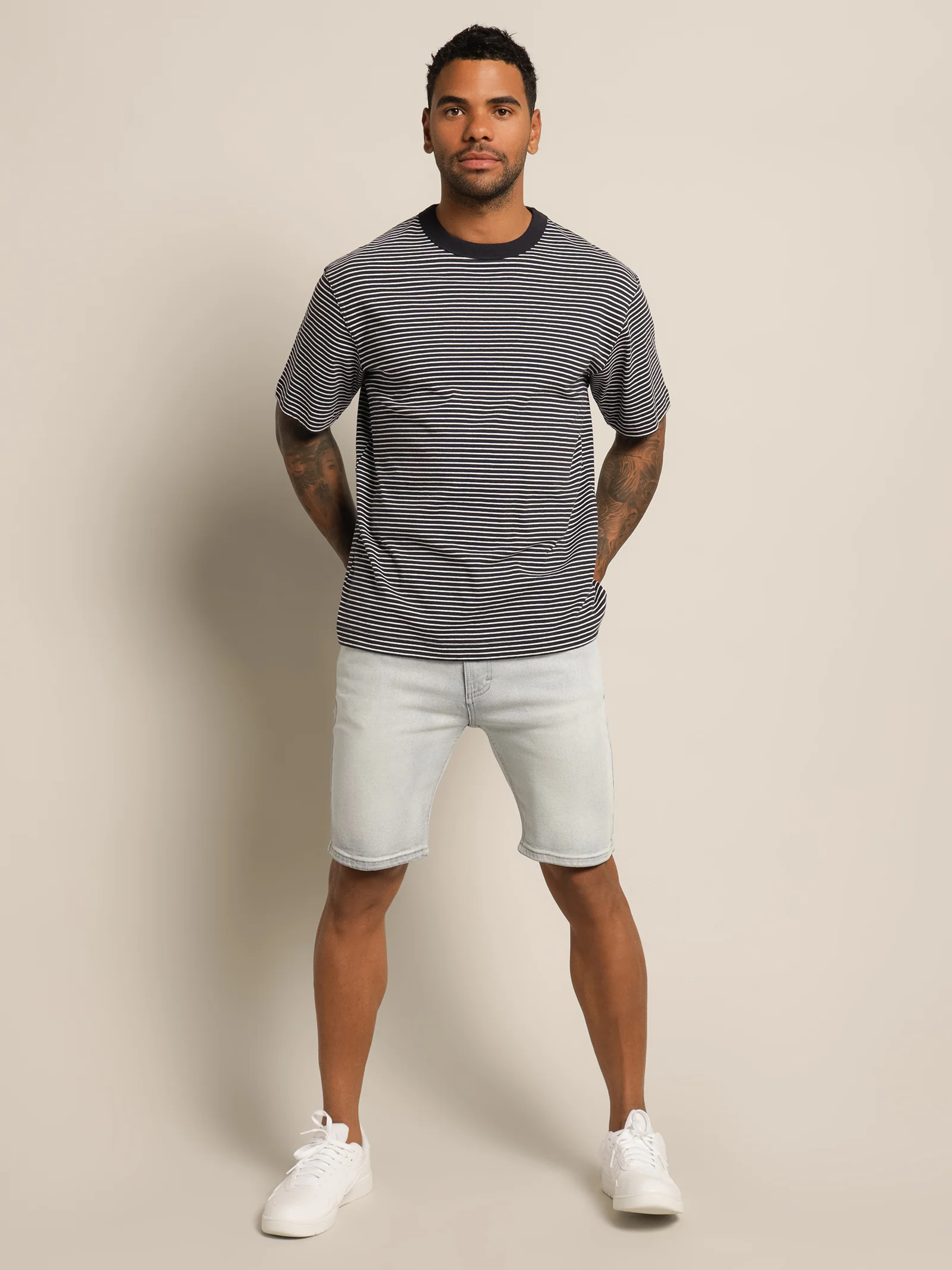 Heavyweight Crew T-Shirt - Image 5