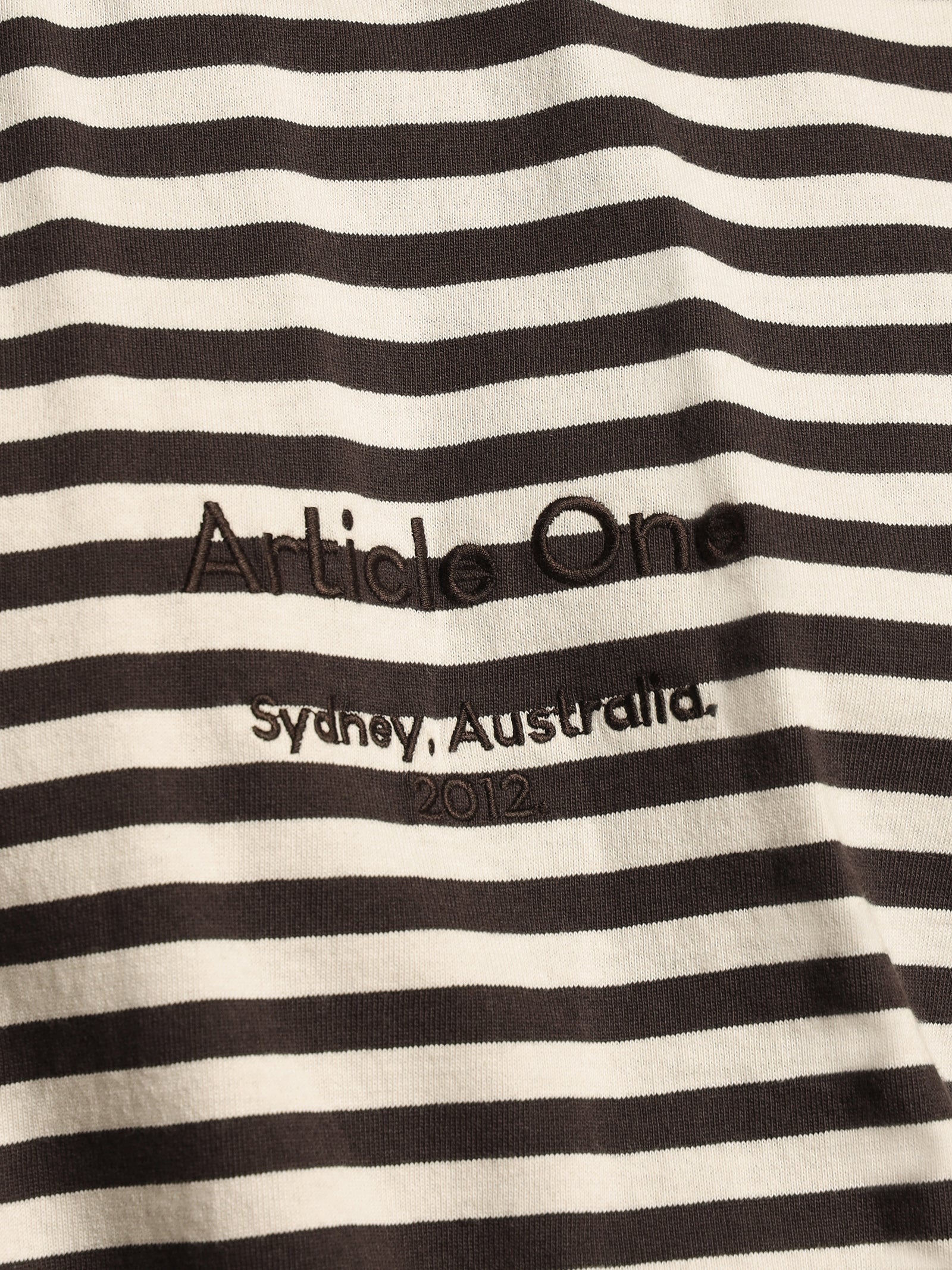 Heavyweight Logo T-Shirt - Image 4