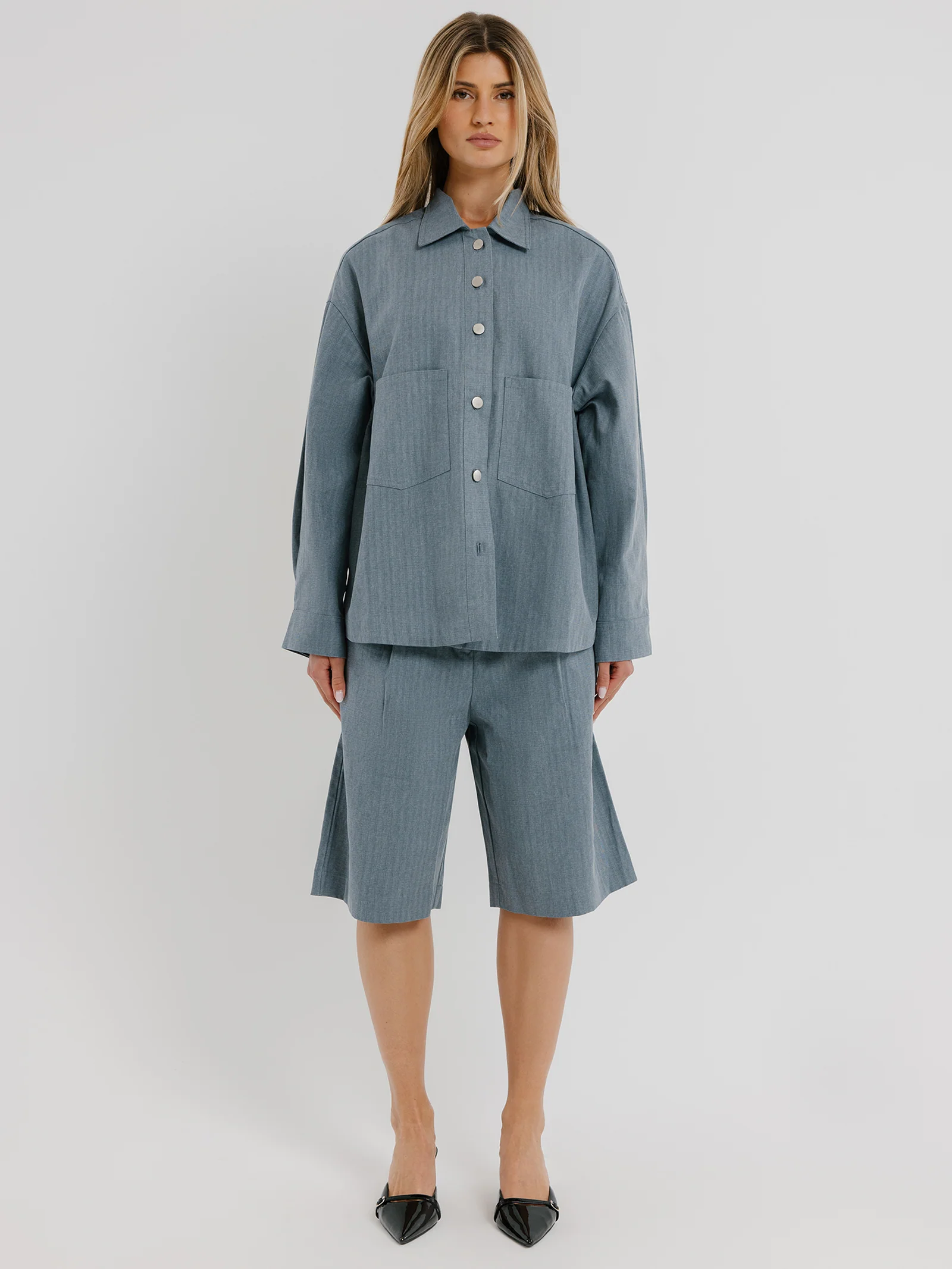 Hendry Tailored Shorts - Image 2