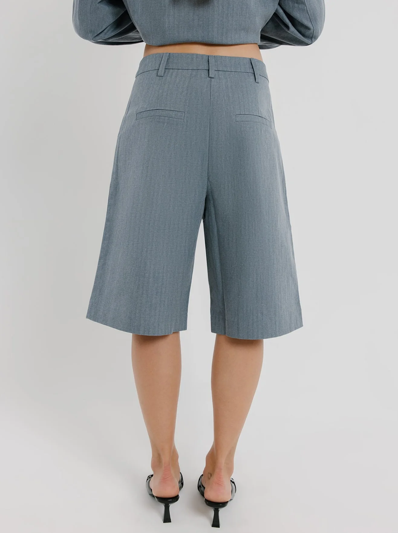Hendry Tailored Shorts - Image 5