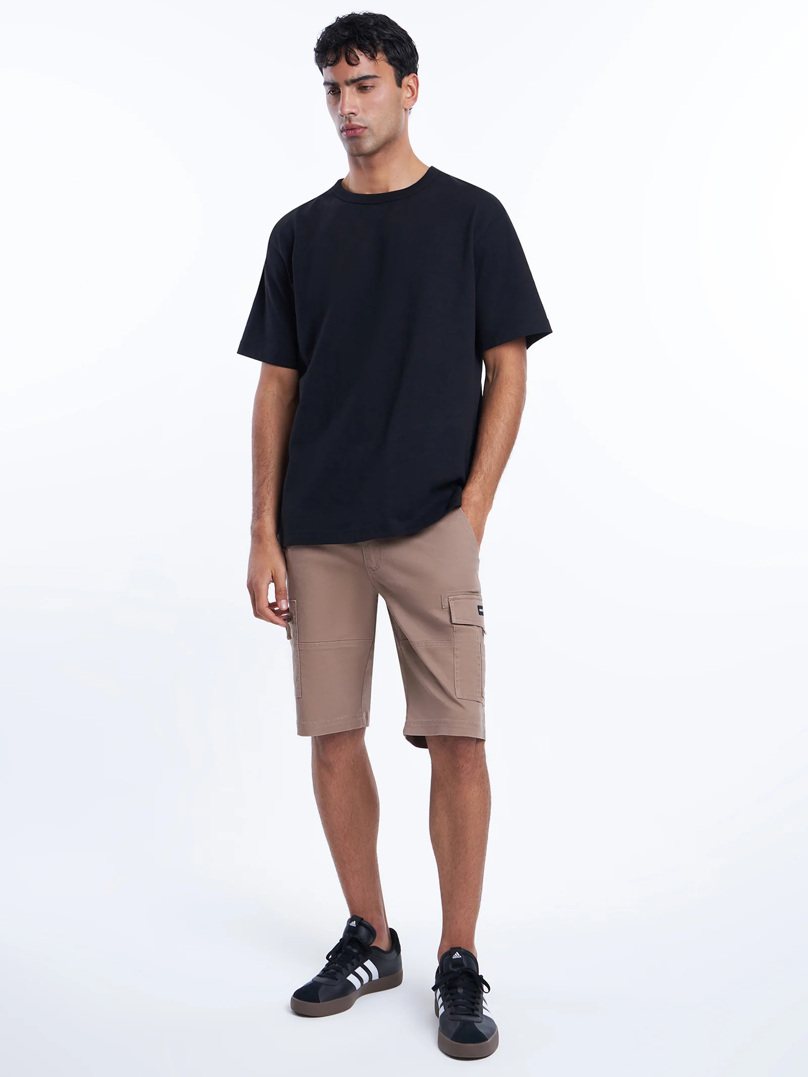 Leon Short - Image 4
