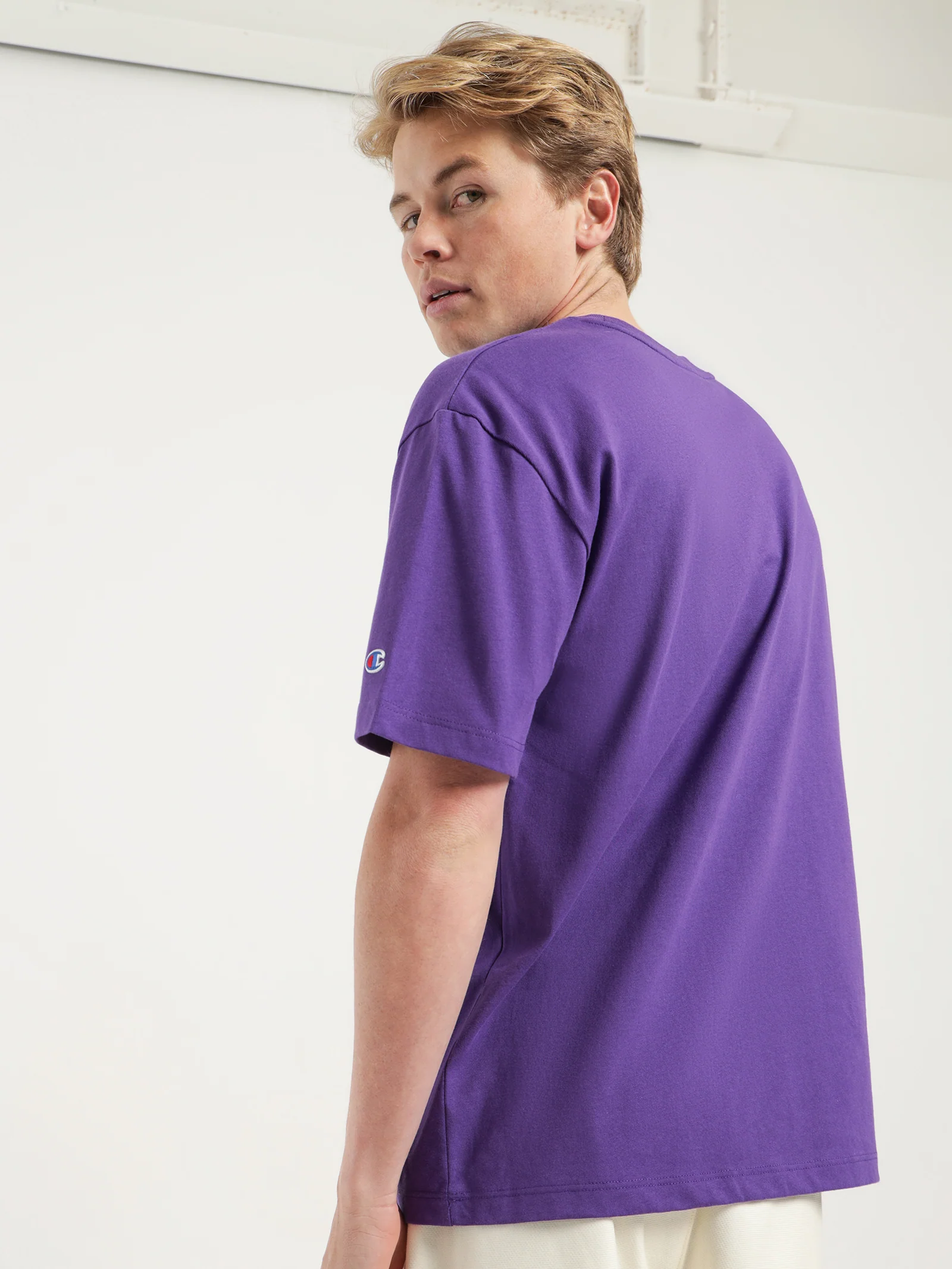 Heritage Arched T-Shirt - Image 8