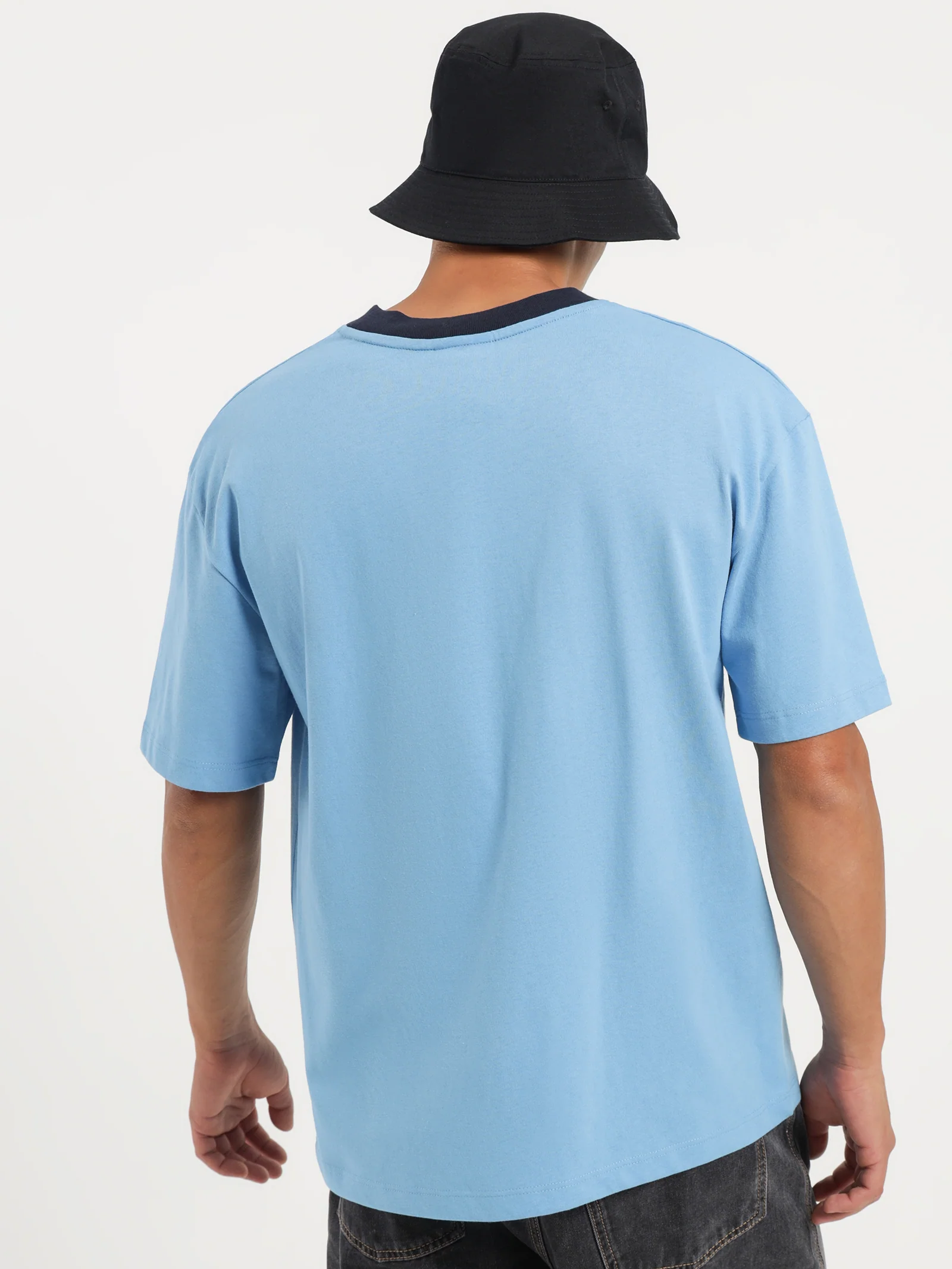 Heritage Contrast Script T-Shirt - Image 6