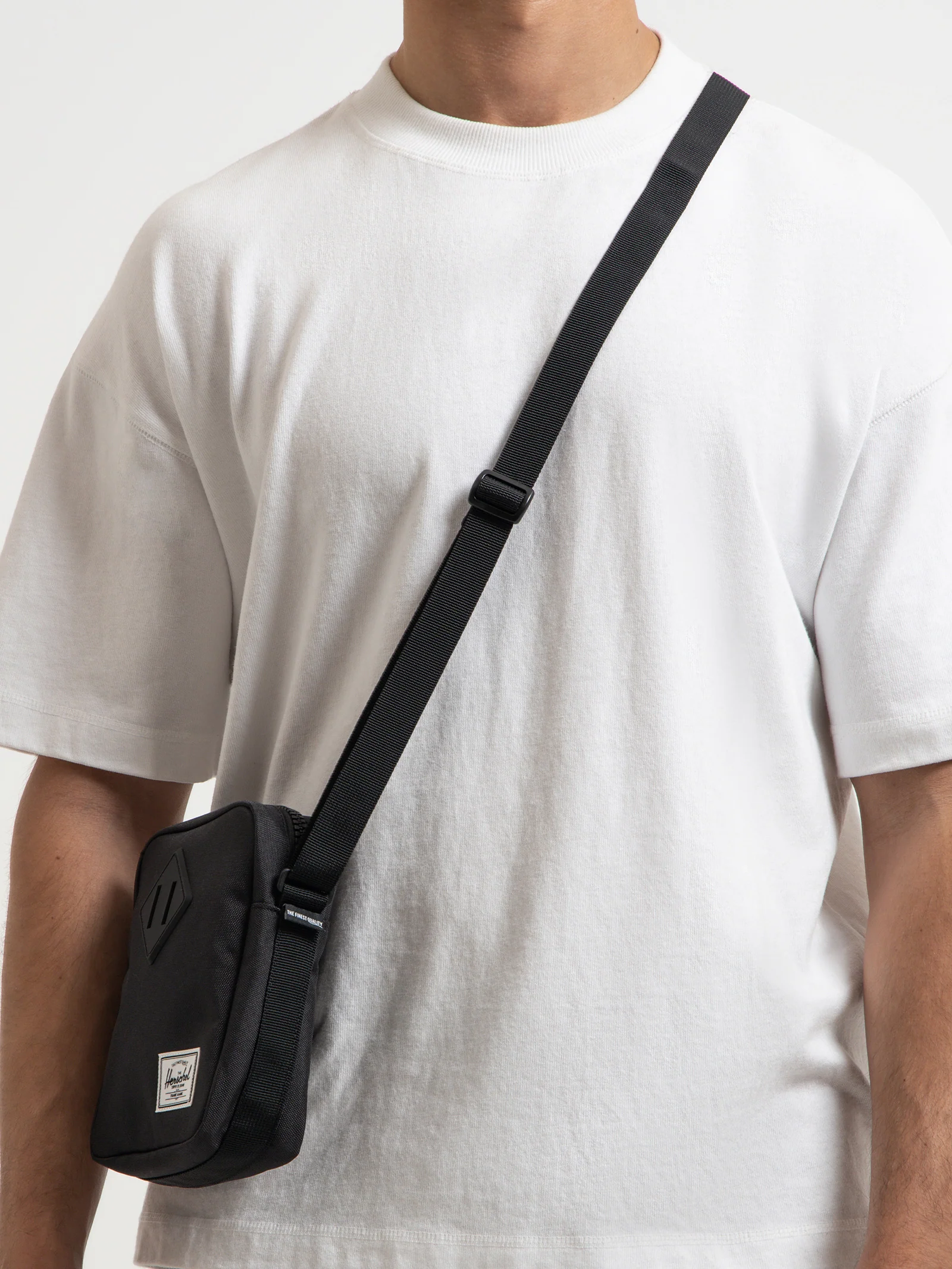 Heritage Crossbody Bag - Image 2