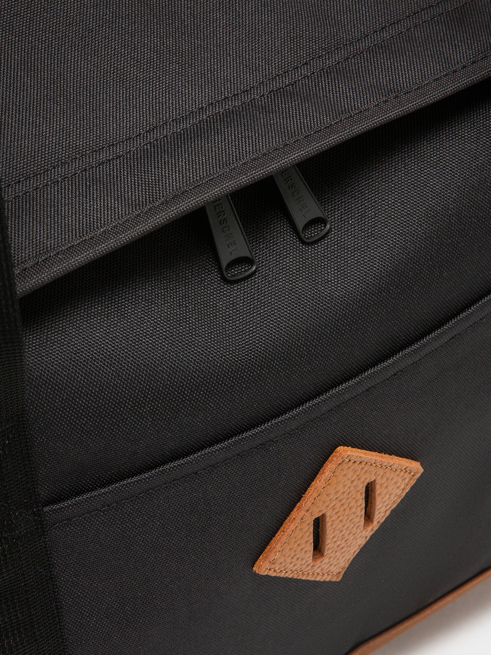 Heritage Duffle - Image 5