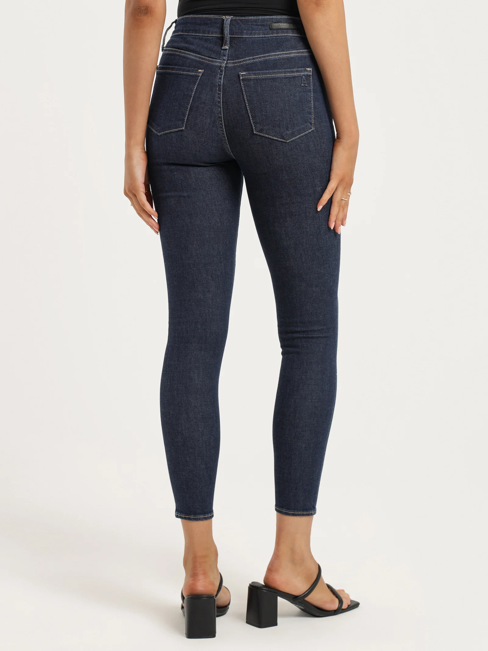 High Lisa Skinny Ankle Jeans - Image 5