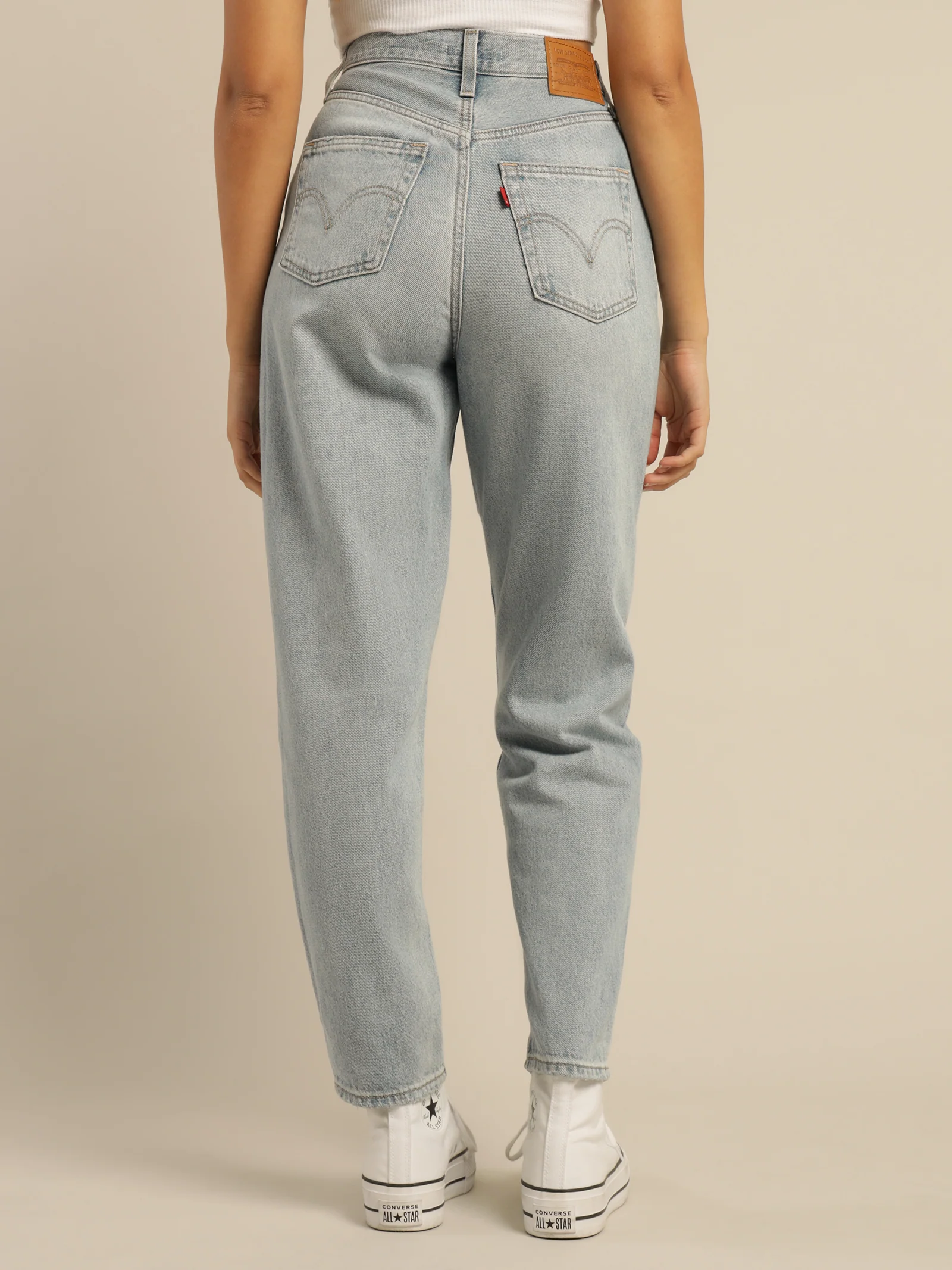 High Loose Tapered Jeans - Image 6